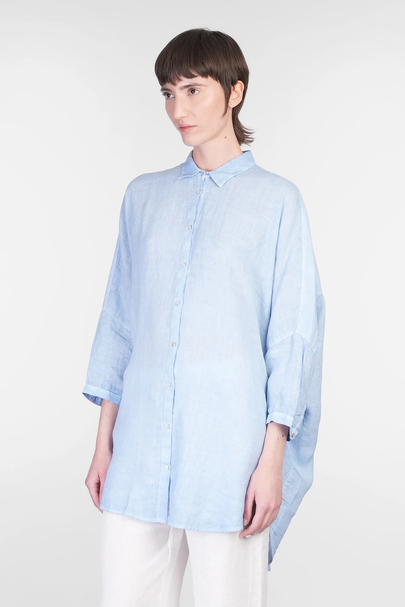 Shirt in cyan linen - Image 4