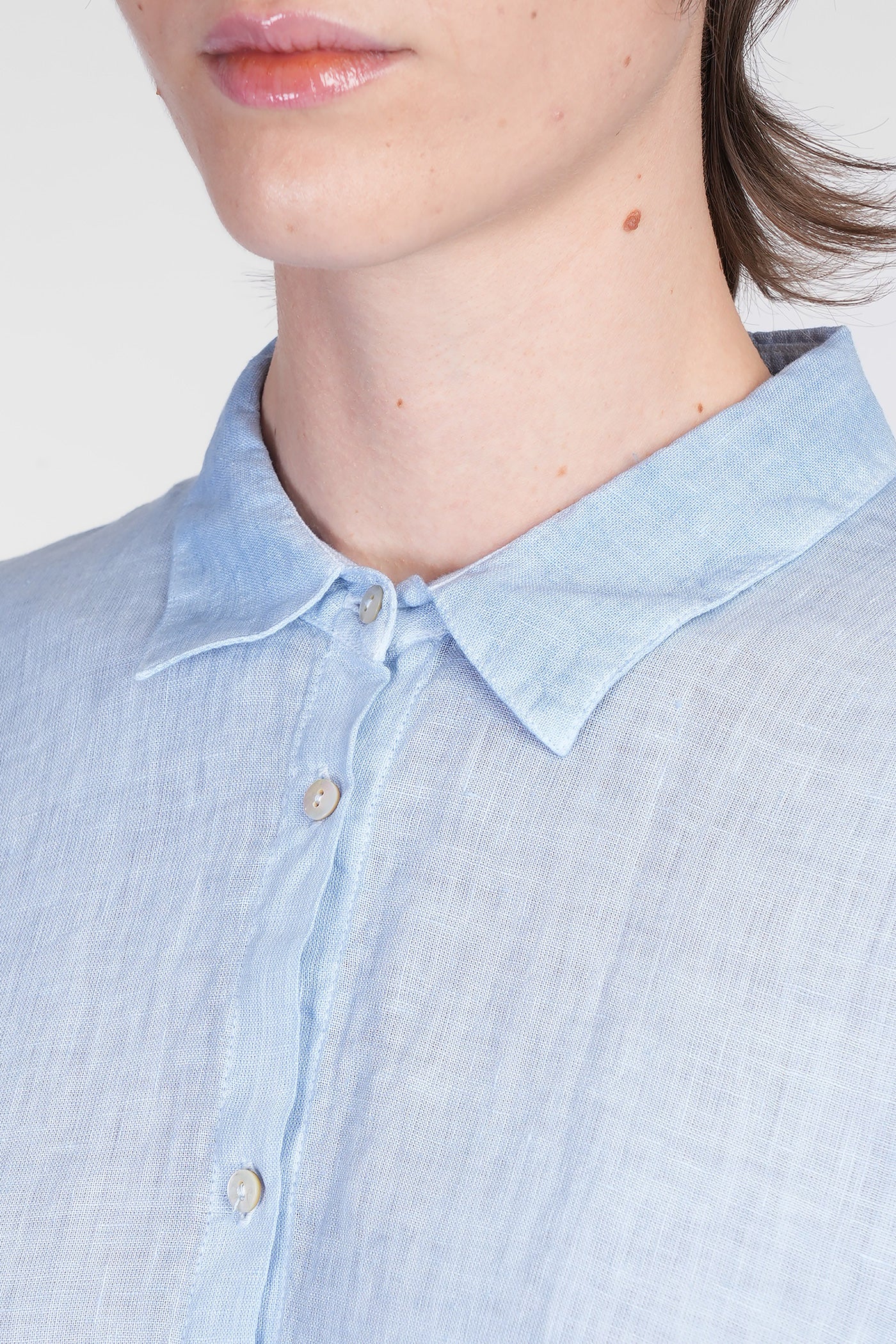 Shirt in cyan linen - Image 5