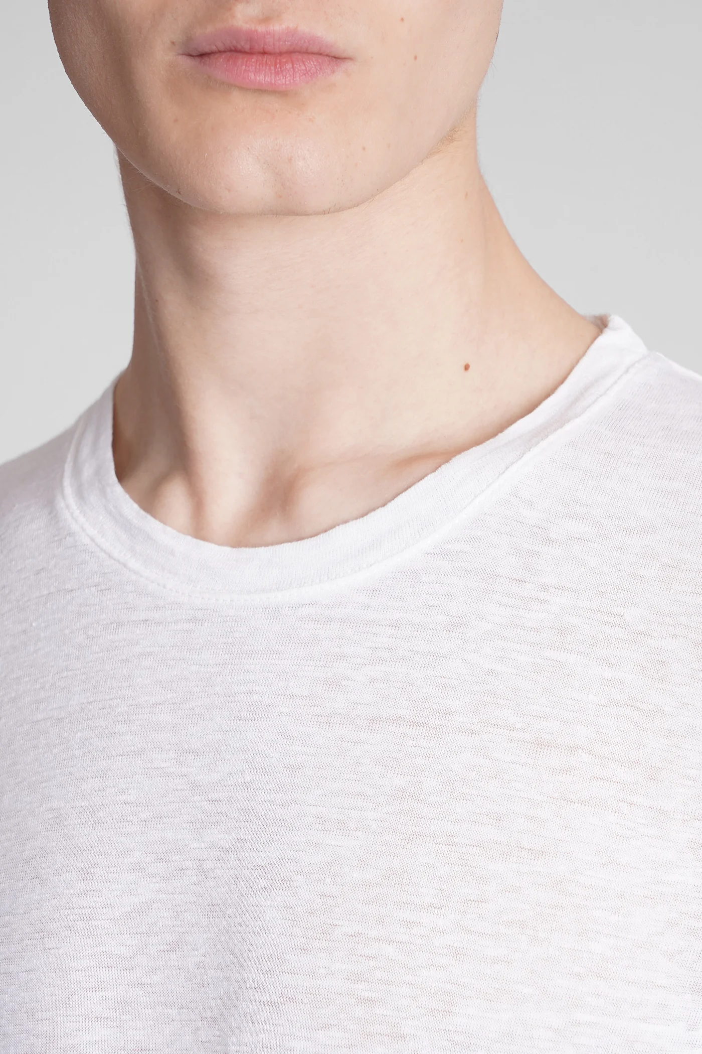 T-Shirt in white linen - Image 5