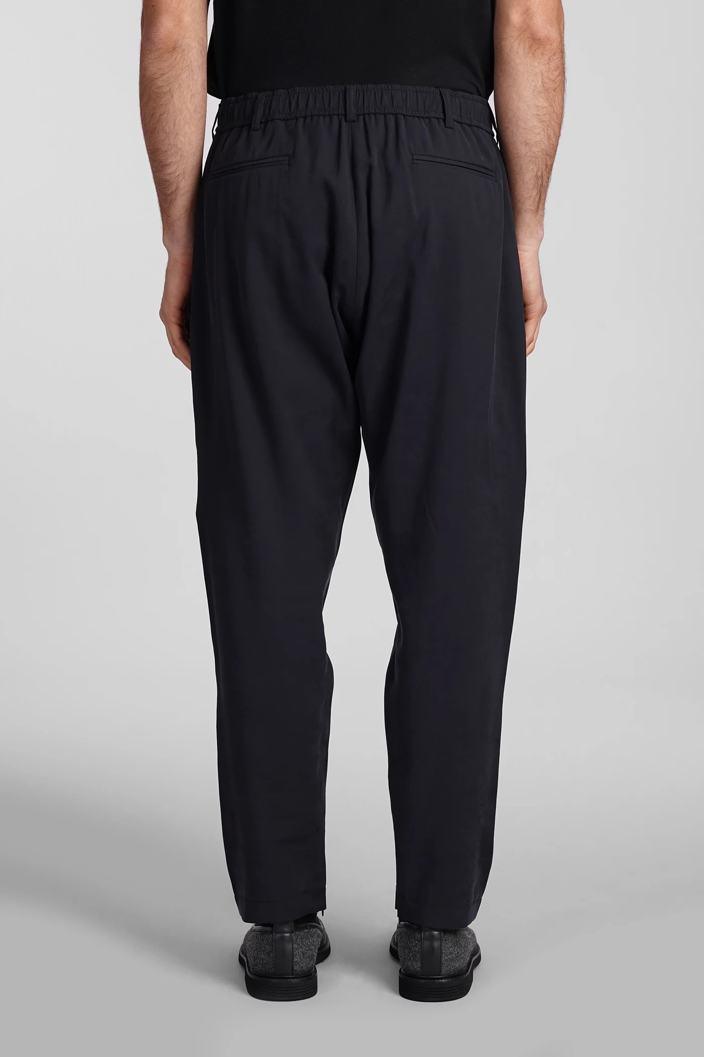 Pants in black viscose - Image 3