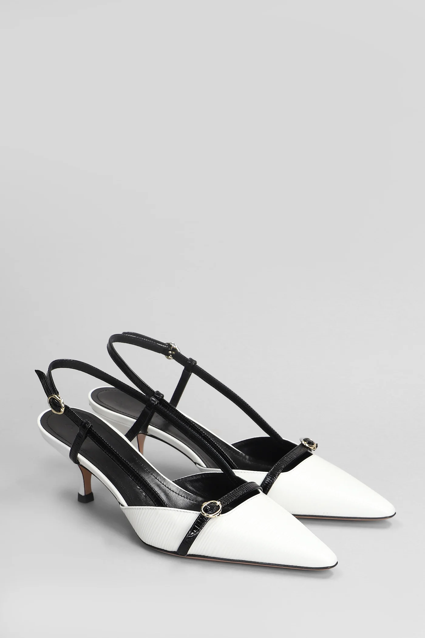Pumps in white leather - Image 2