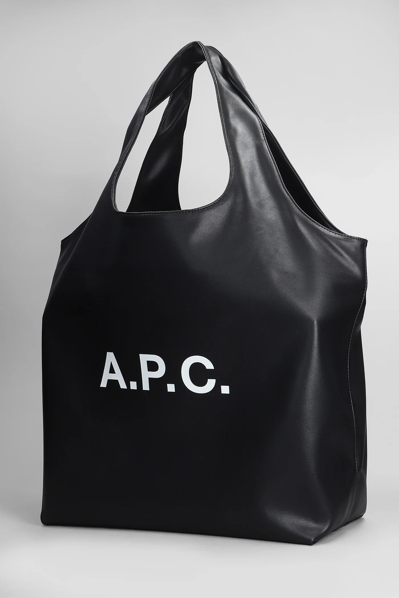Ninon Tote in black Polyuretan - Image 2