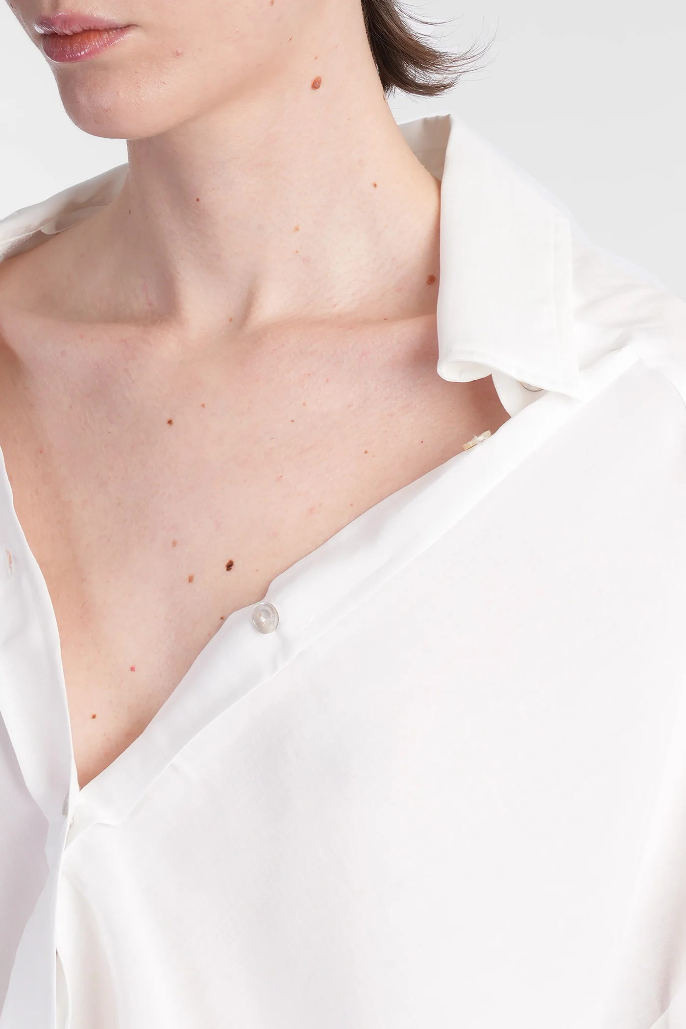 Shirt in white modal - Image 5