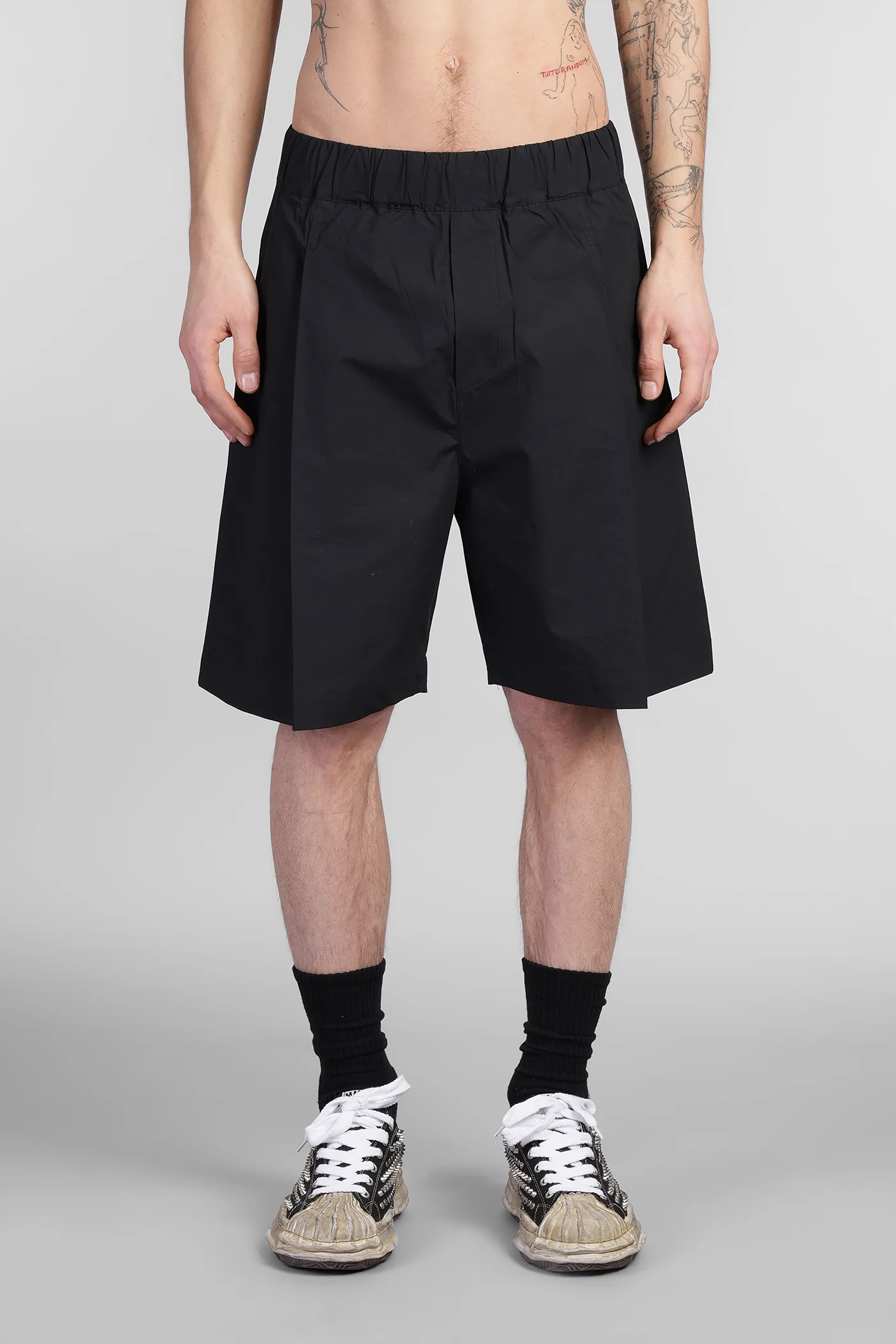 Shorts in black cotton