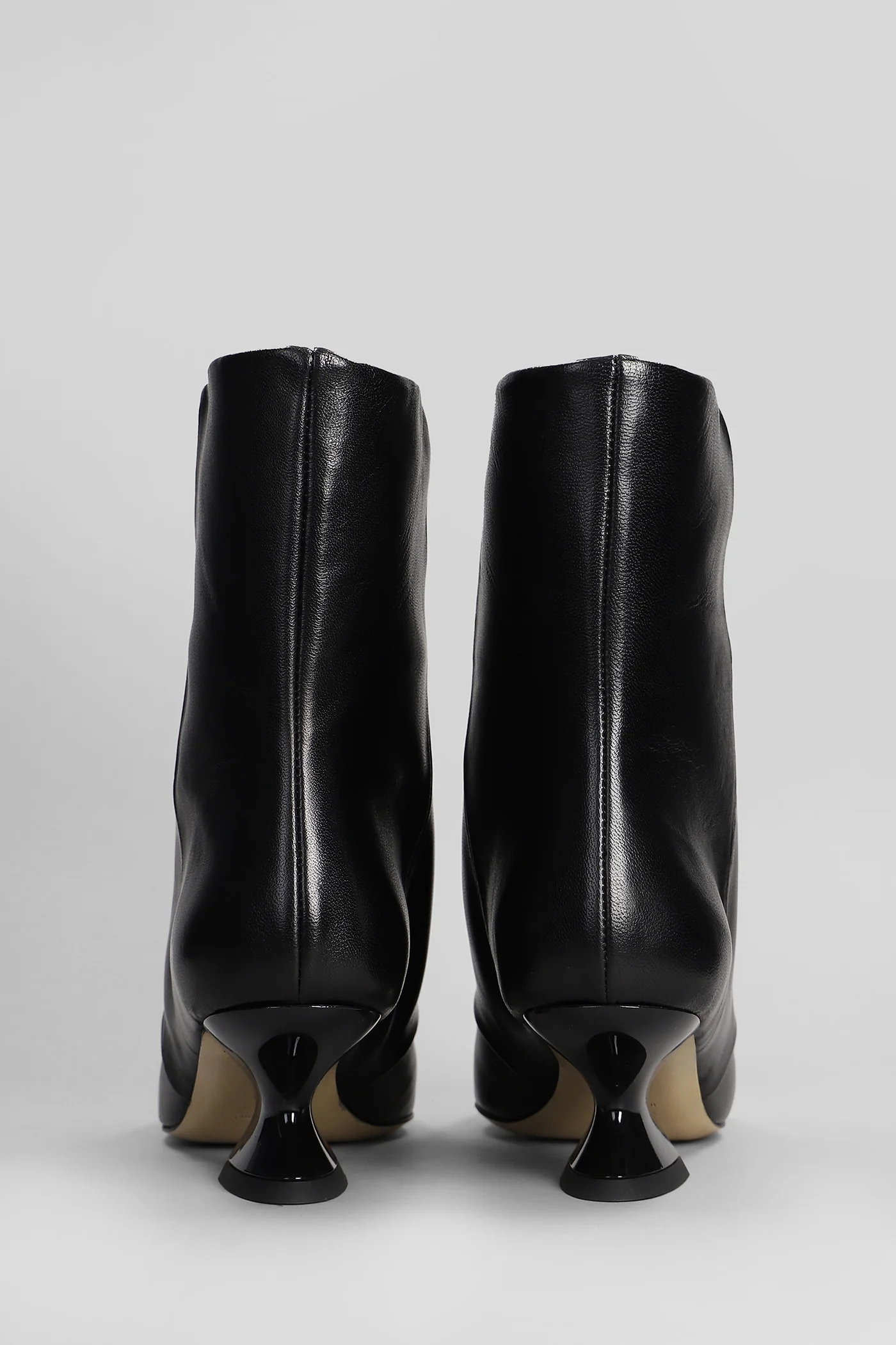 High heels Ankle boots in black leather - Image 4