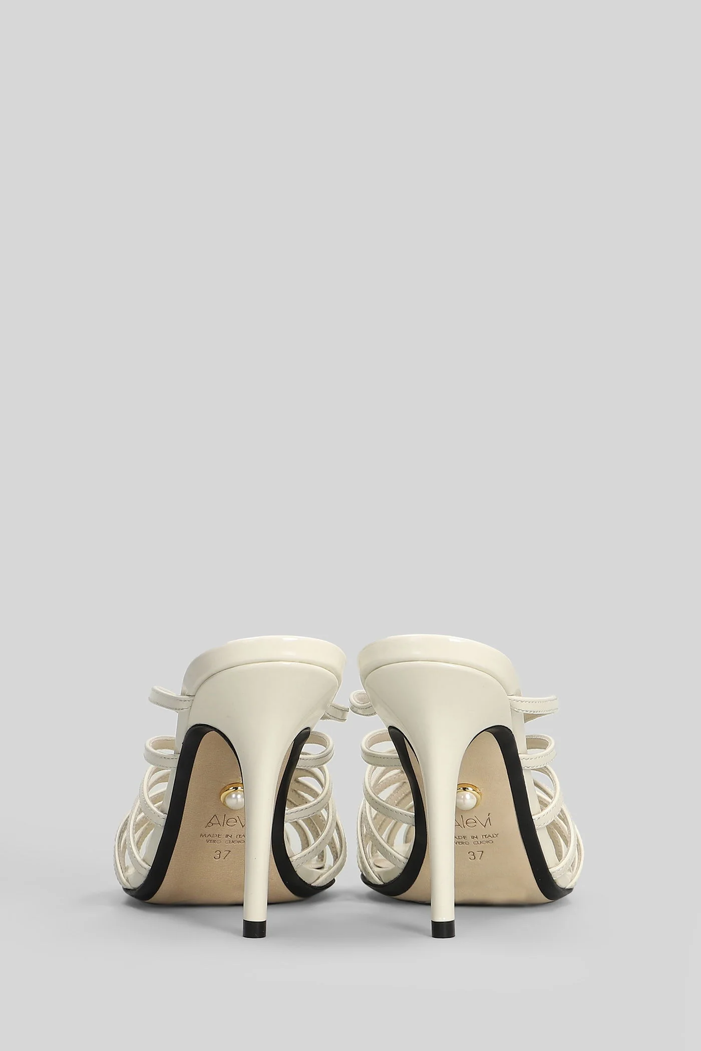 Diana 95 Sandals in white patent leather - Image 4