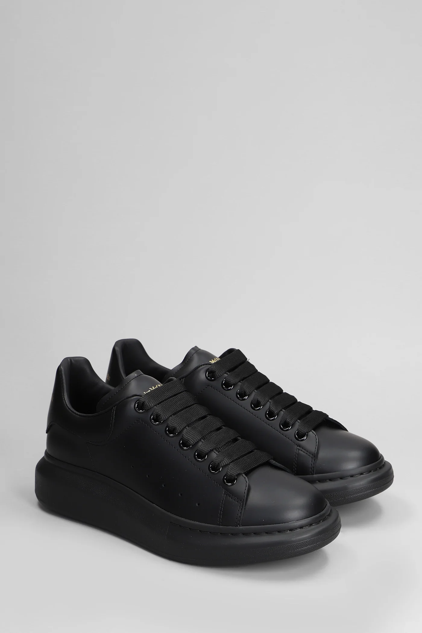 Oversize sneak Sneakers in black leather - Image 2