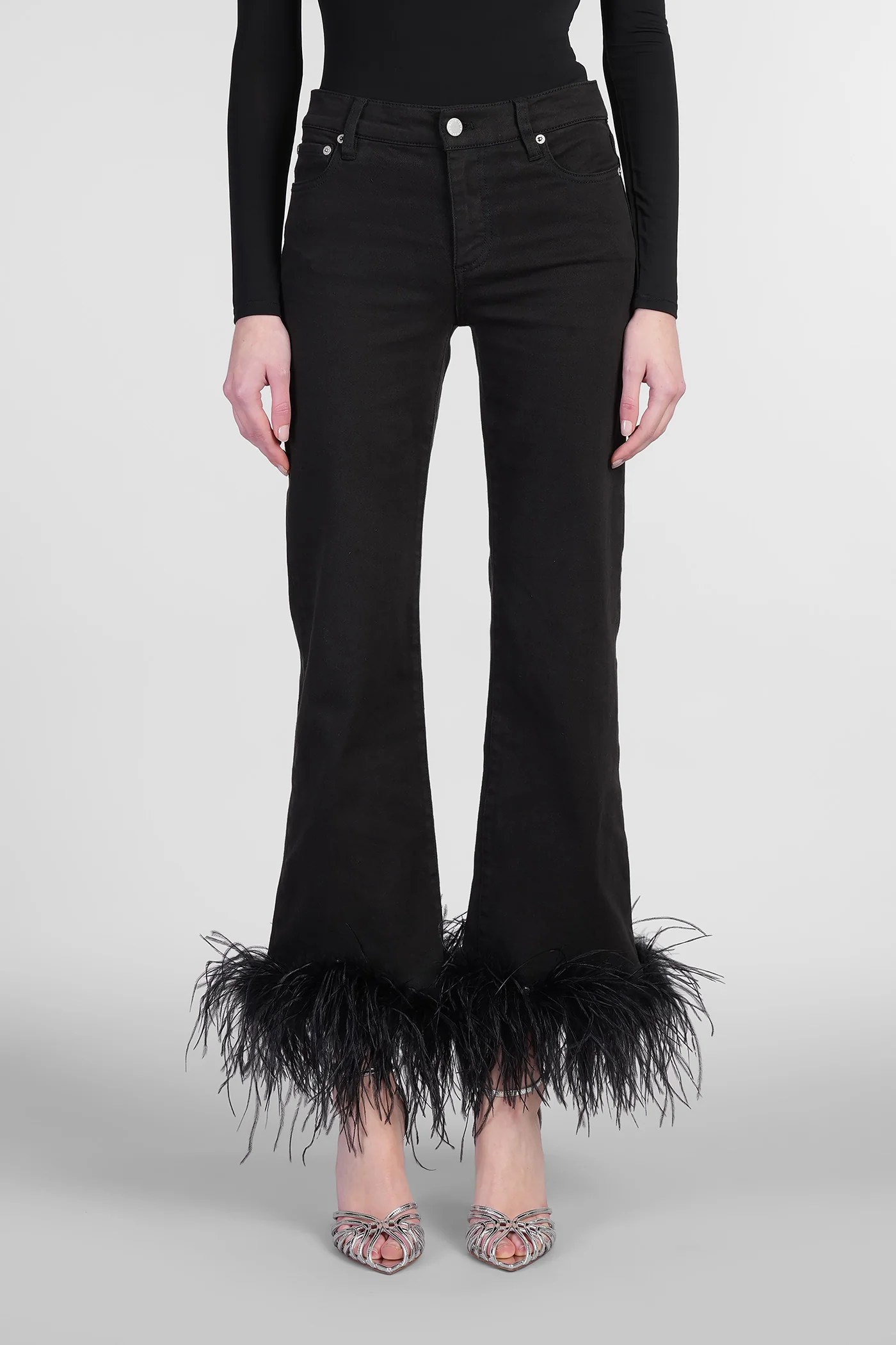 Roxie Jeans in black cotton