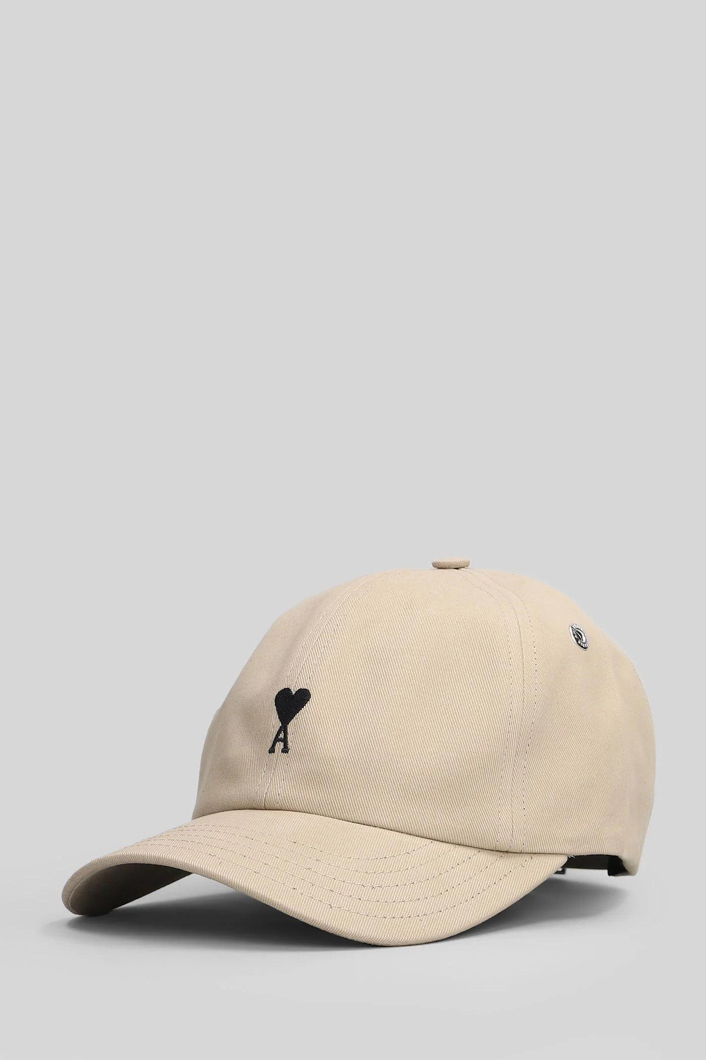 Hats in beige cotton - Image 2