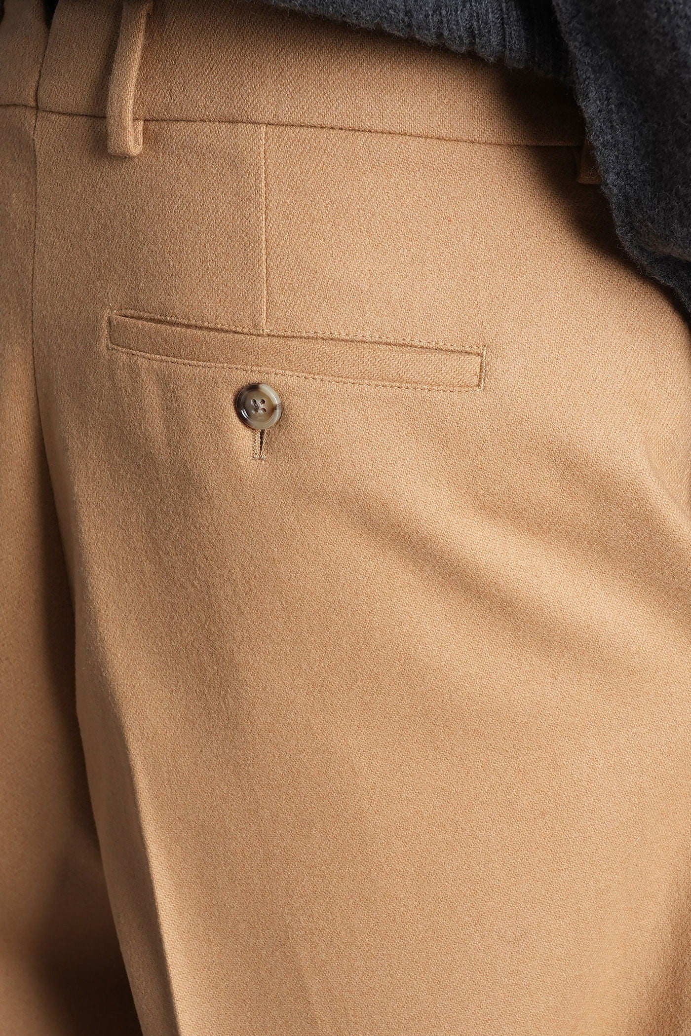Pants in Camel wool - Image 5