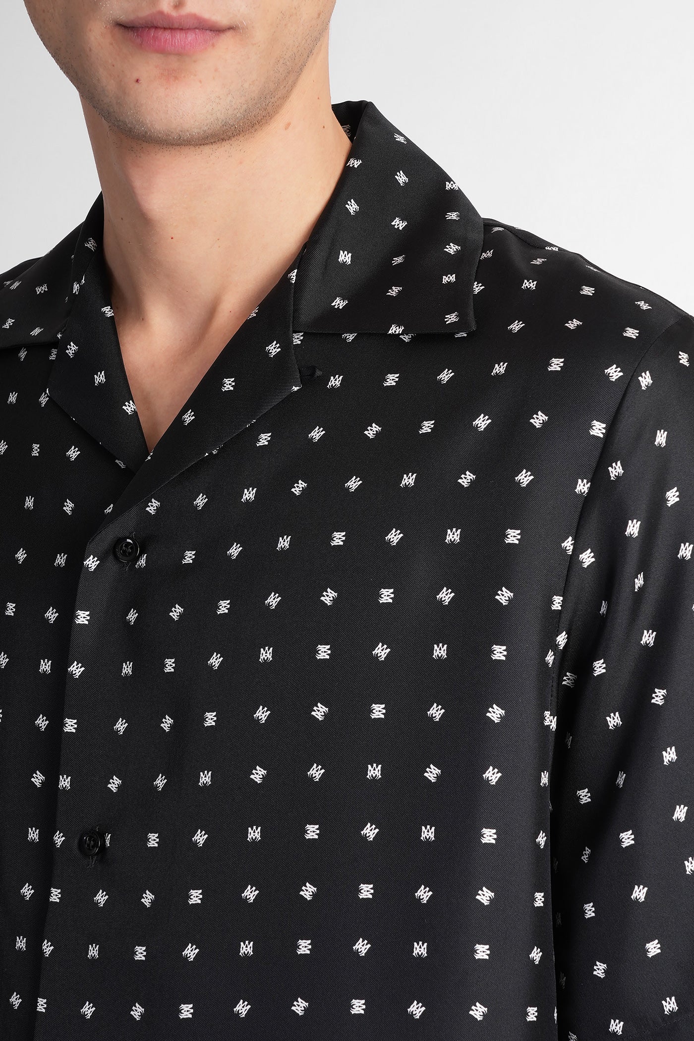 Shirt in black silk - Image 5