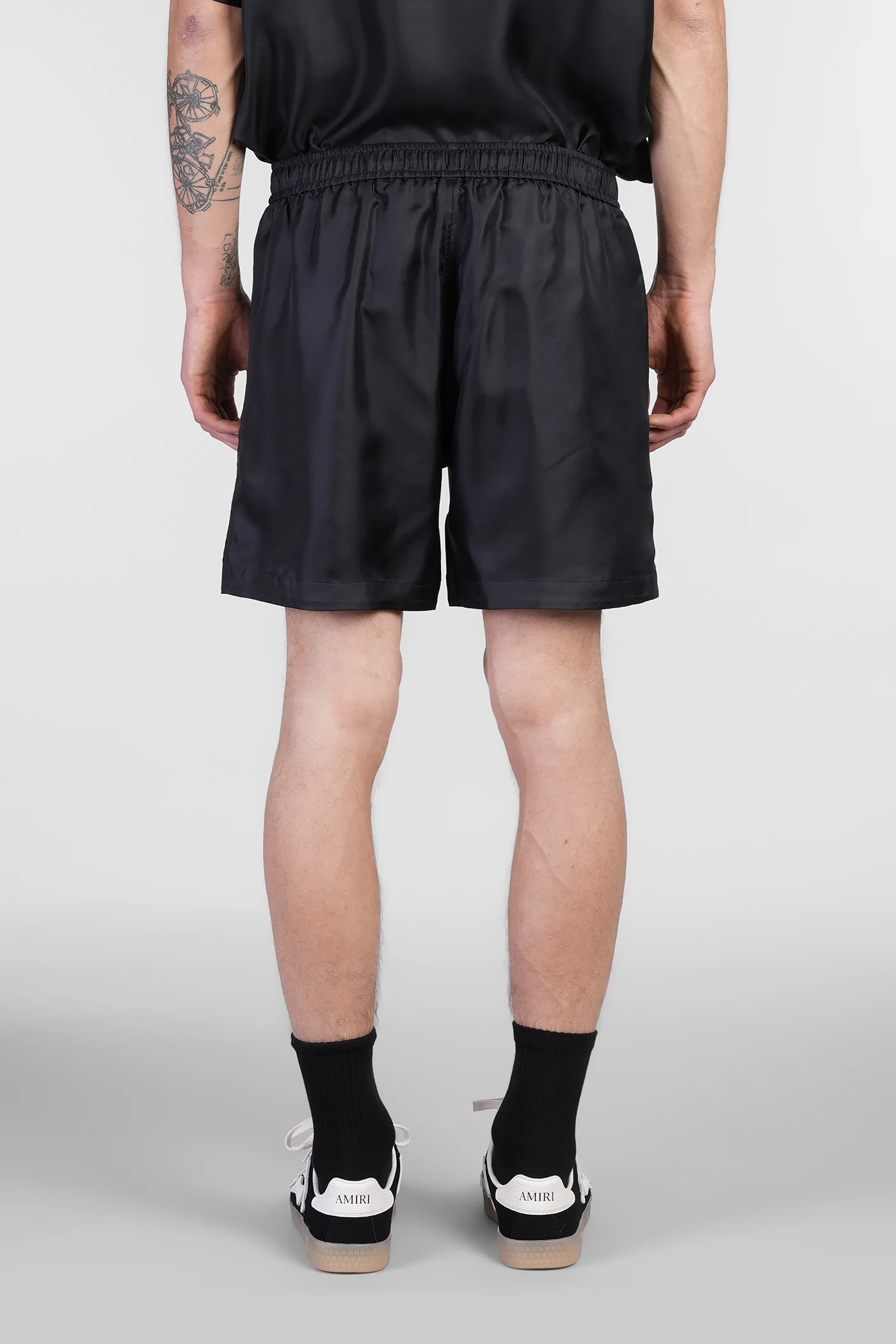 Shorts in black silk - Image 3