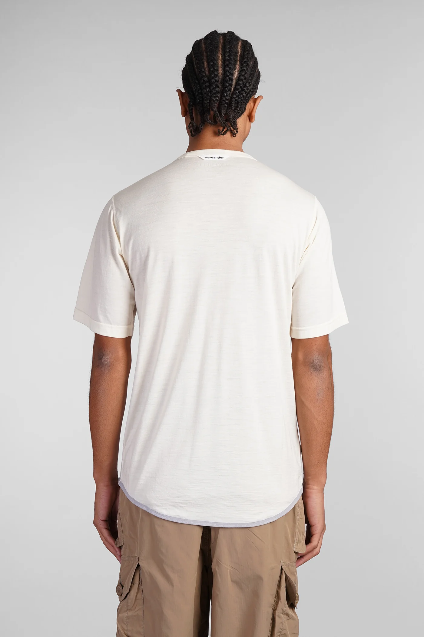 T-Shirt in beige wool - Image 3