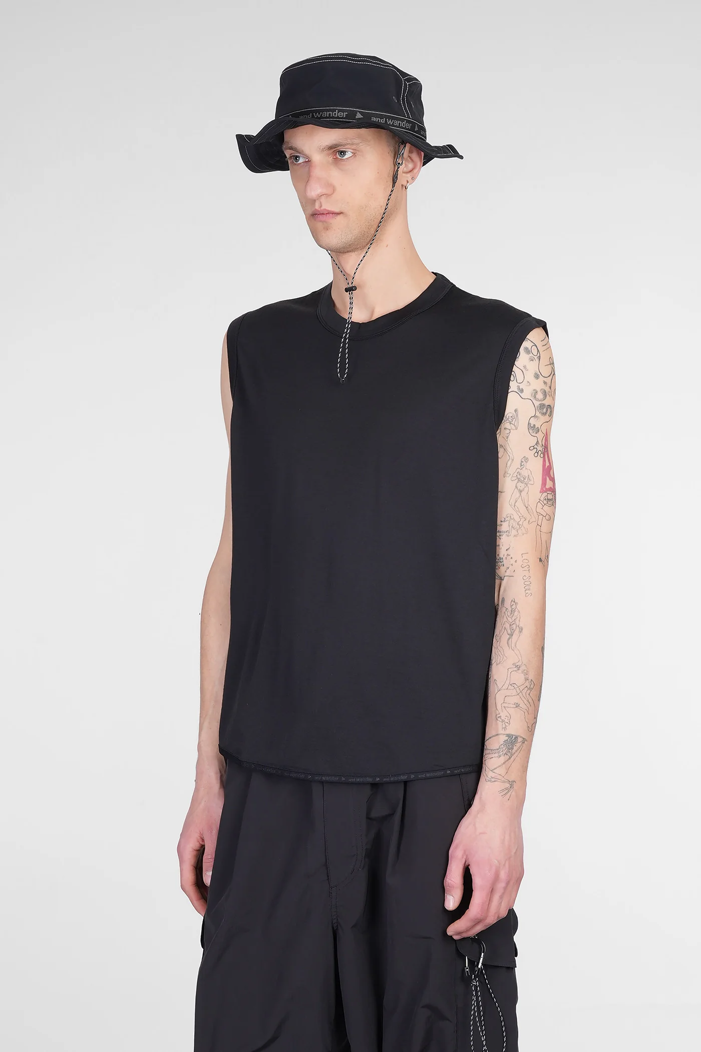 tank Top in black wool - Image 4