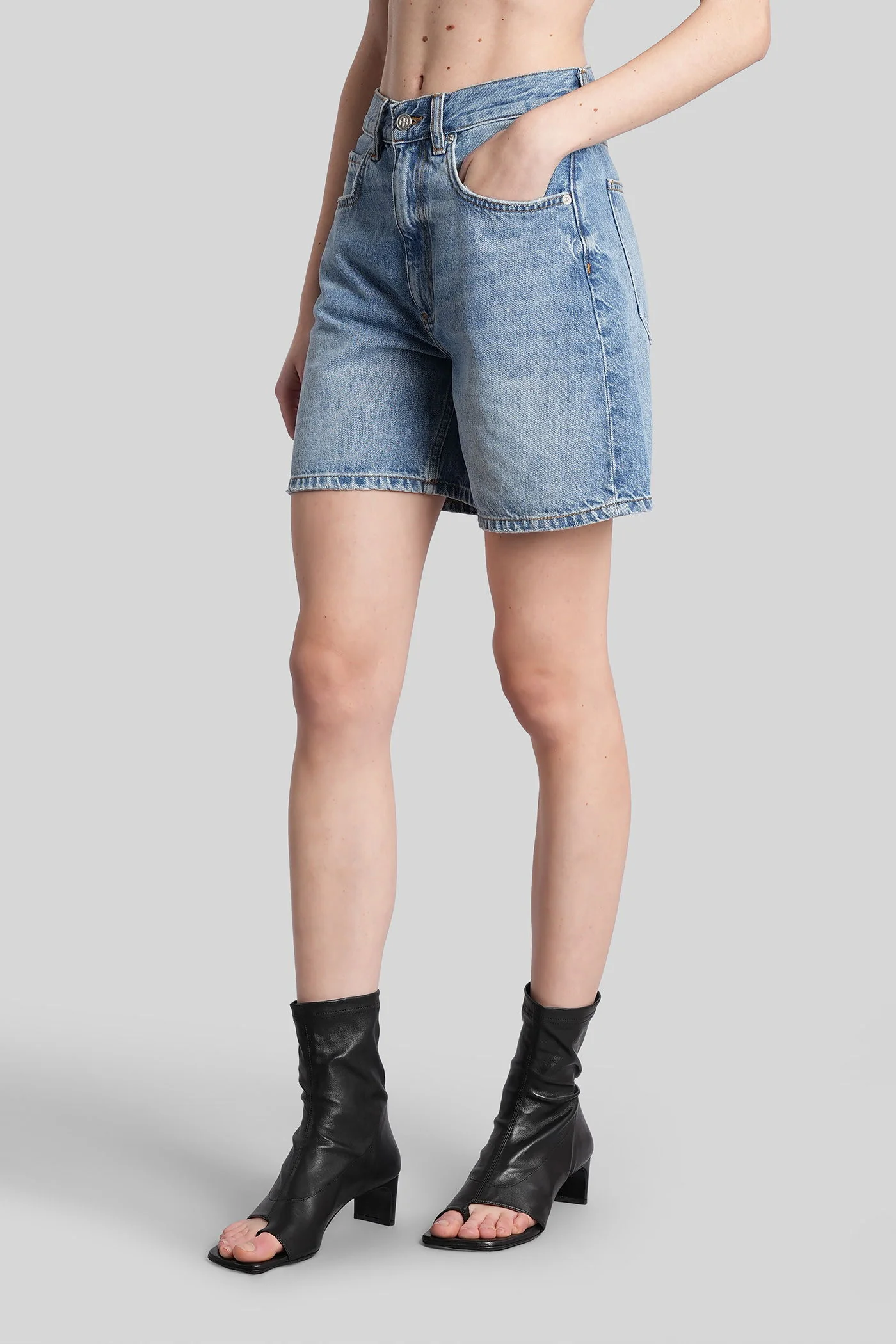 Heath Shorts in blue cotton - Image 4