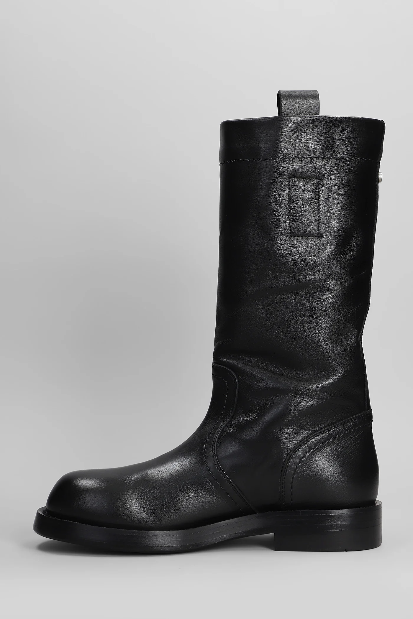 Bente low heels boots in black leather - Image 3