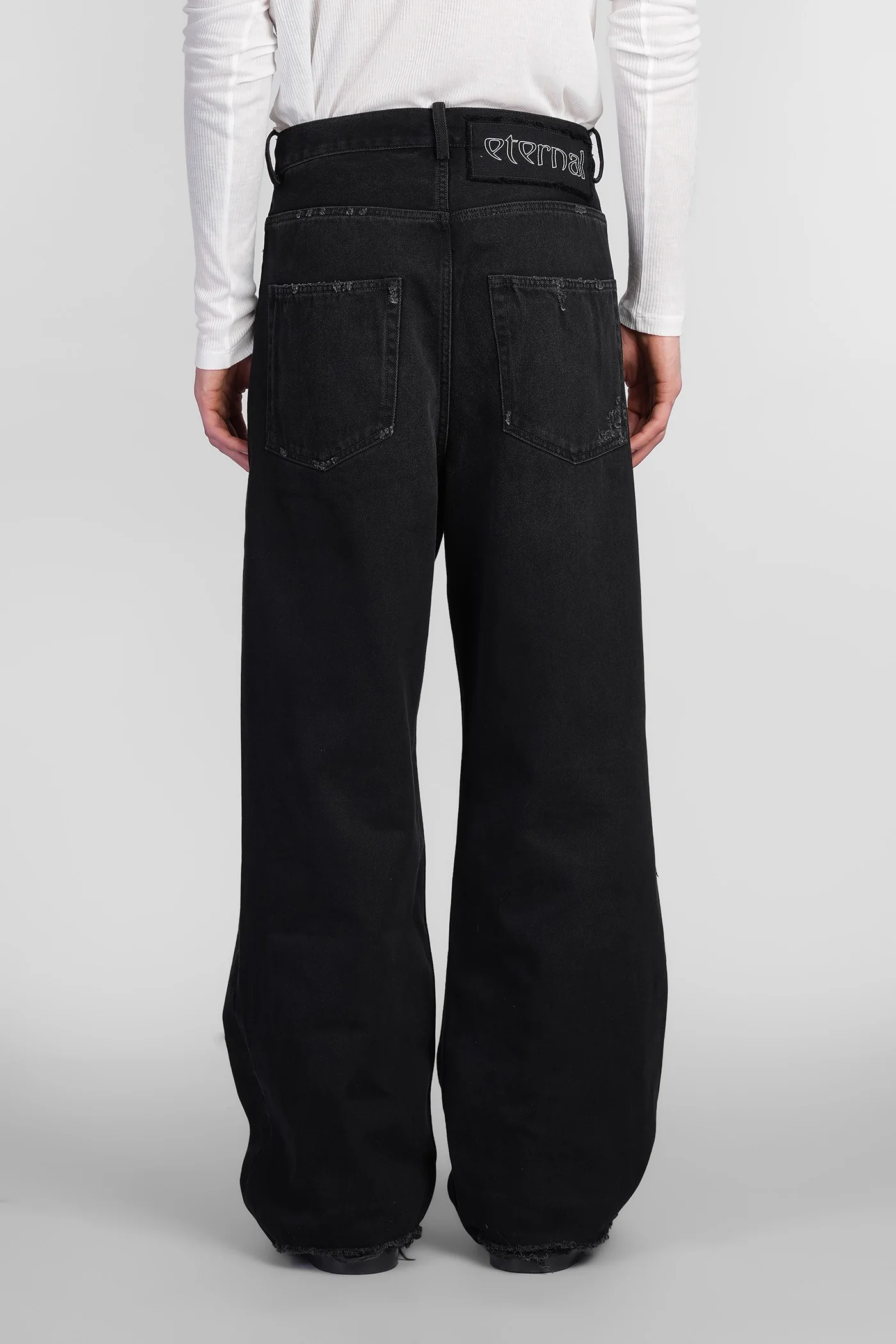 Olan Jeans in black denim - Image 3