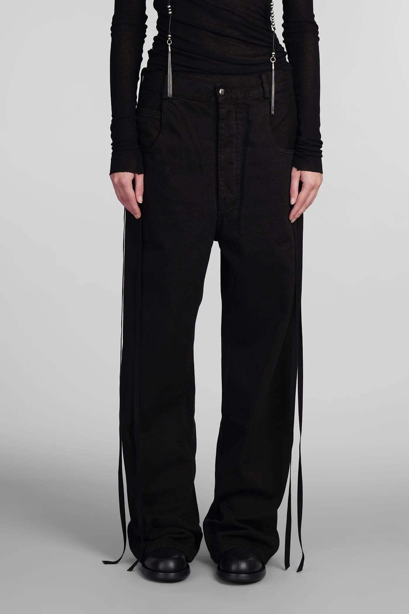 Polly Jeans in black cotton