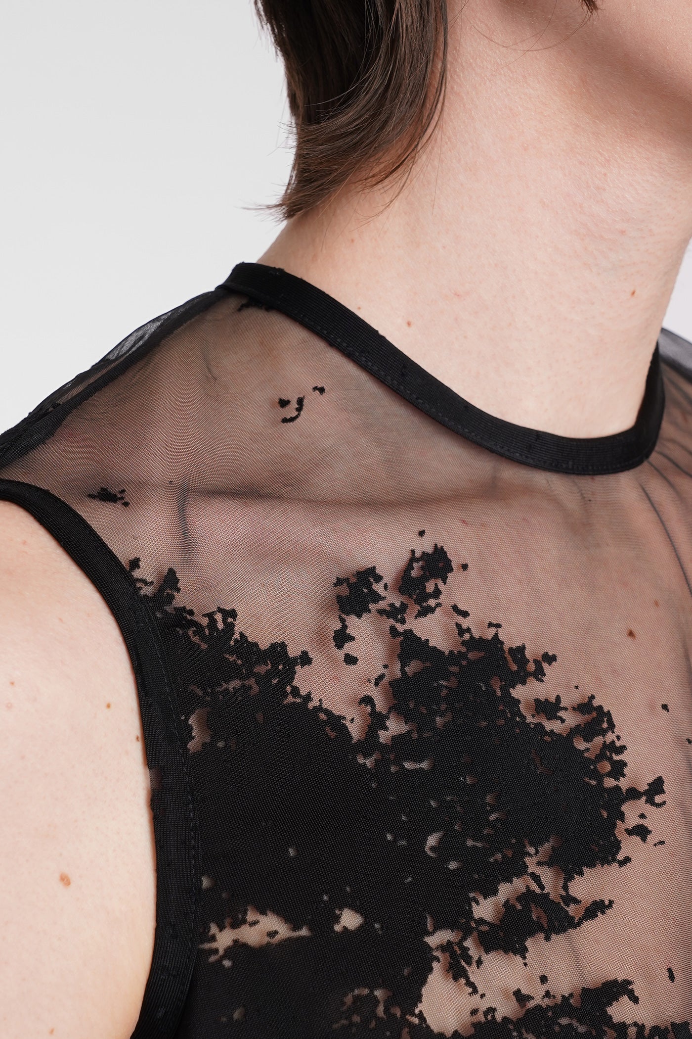 Topwear in black viscose - Image 5