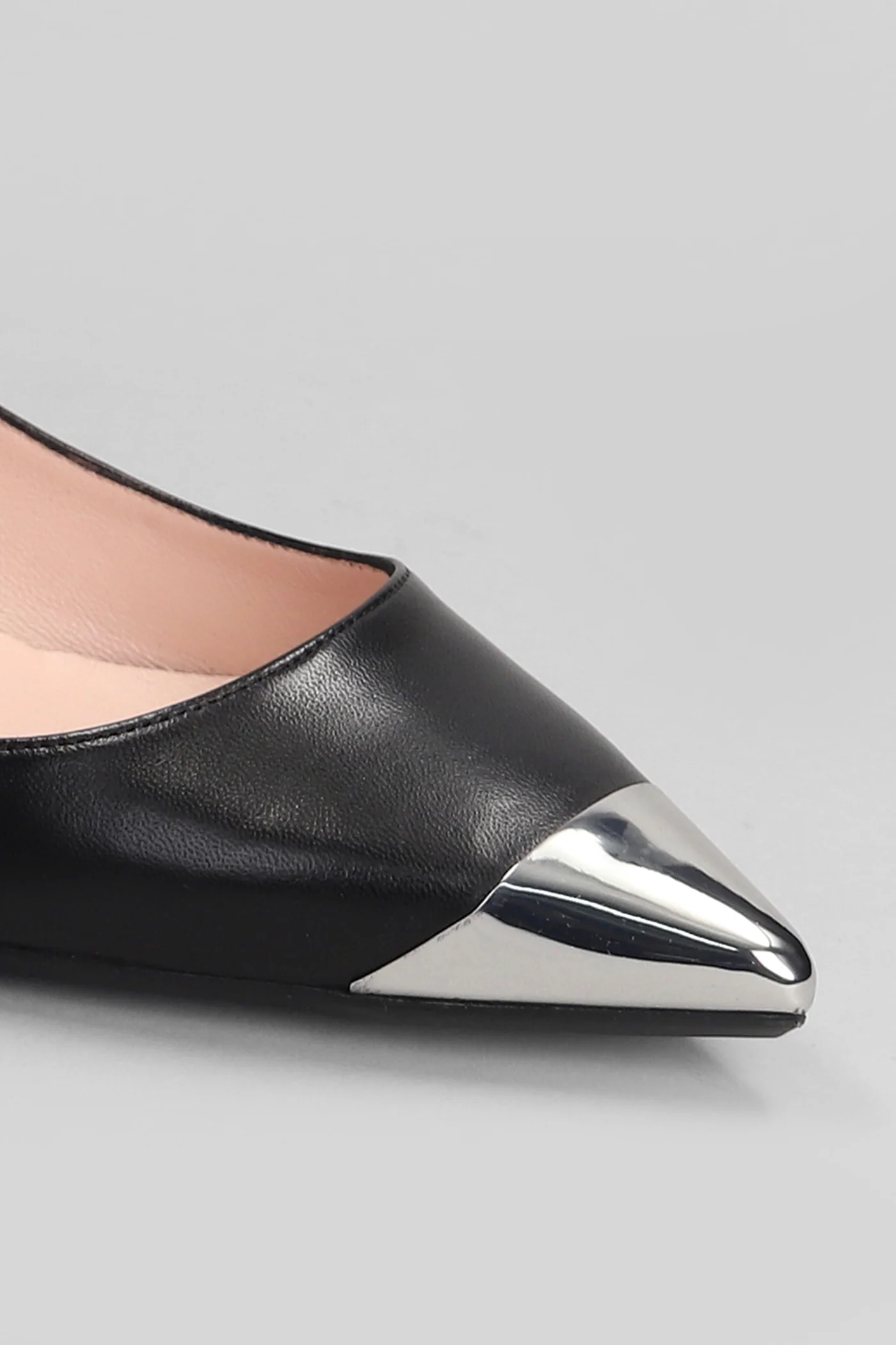 Ballet flats in black leather - Image 5