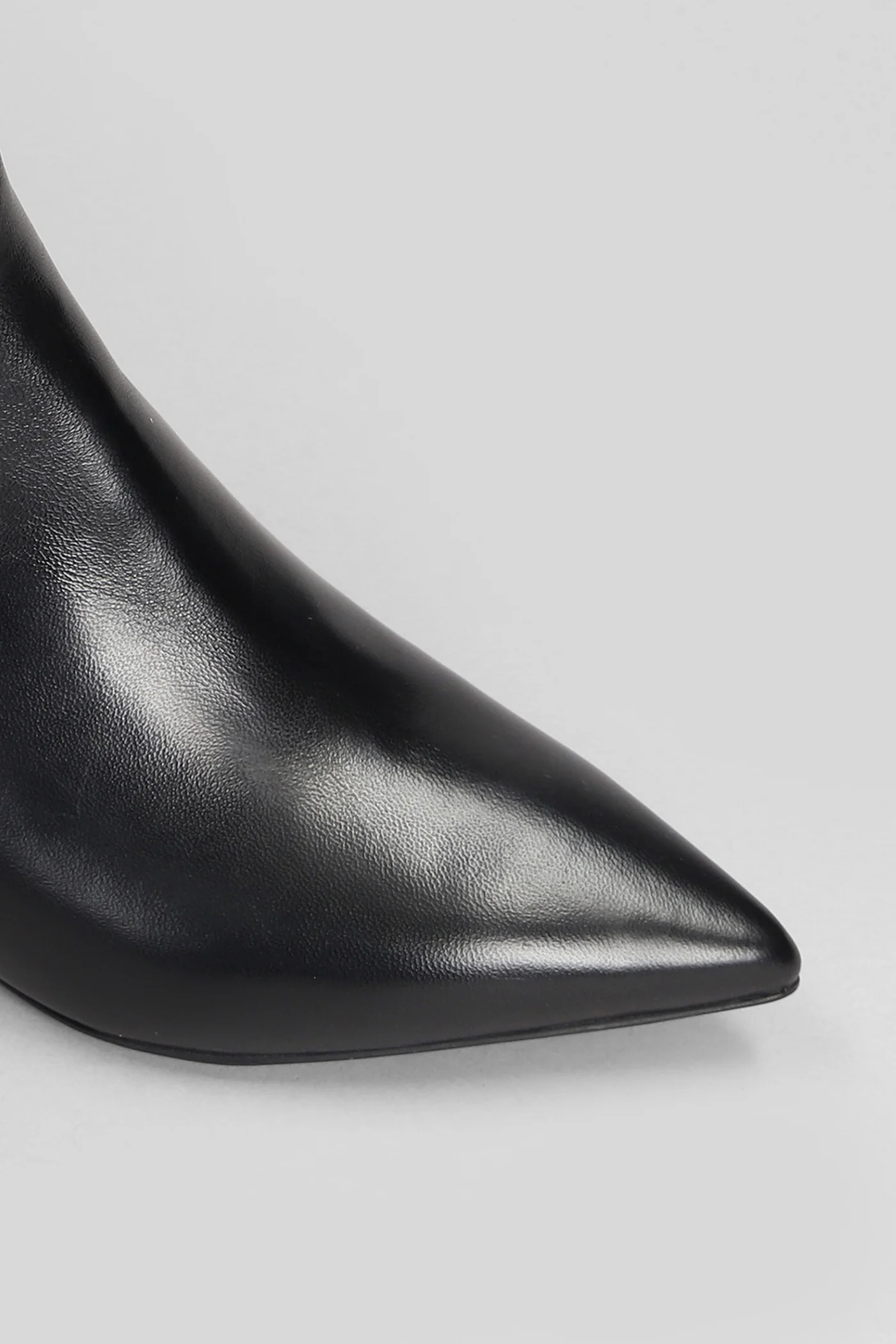 High heels Ankle boots in black leather - Image 5
