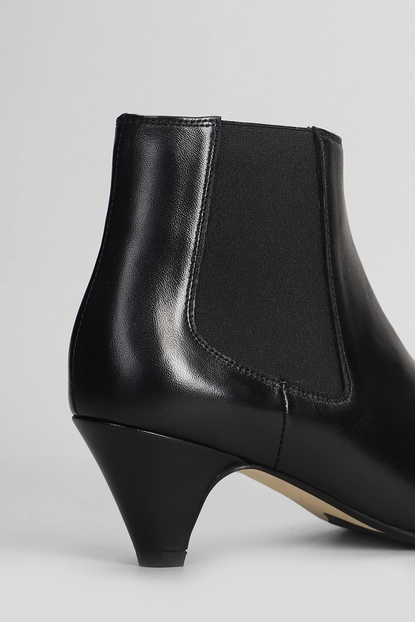 High heels Ankle boots in black leather - Image 5