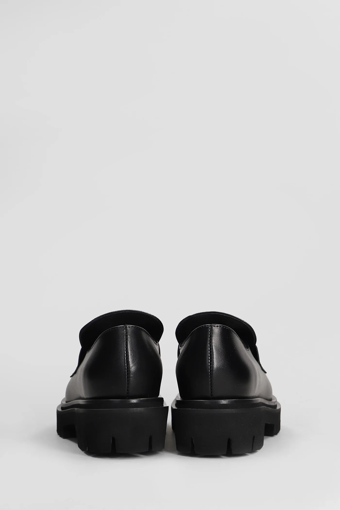 Loafers in black leather - Image 4