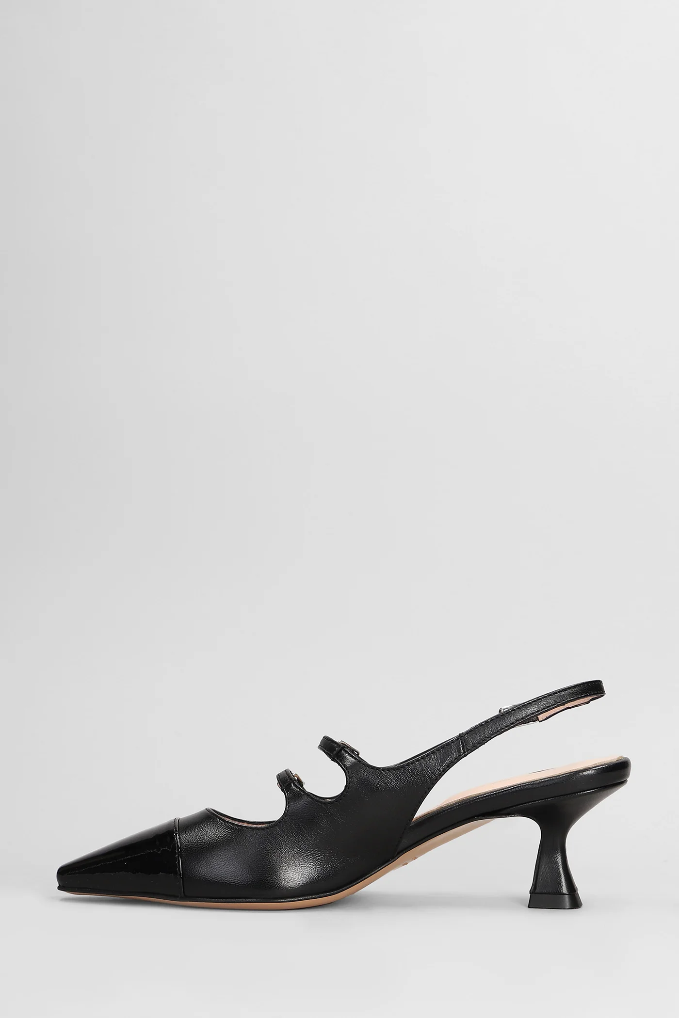Pumps in black leather - Image 3