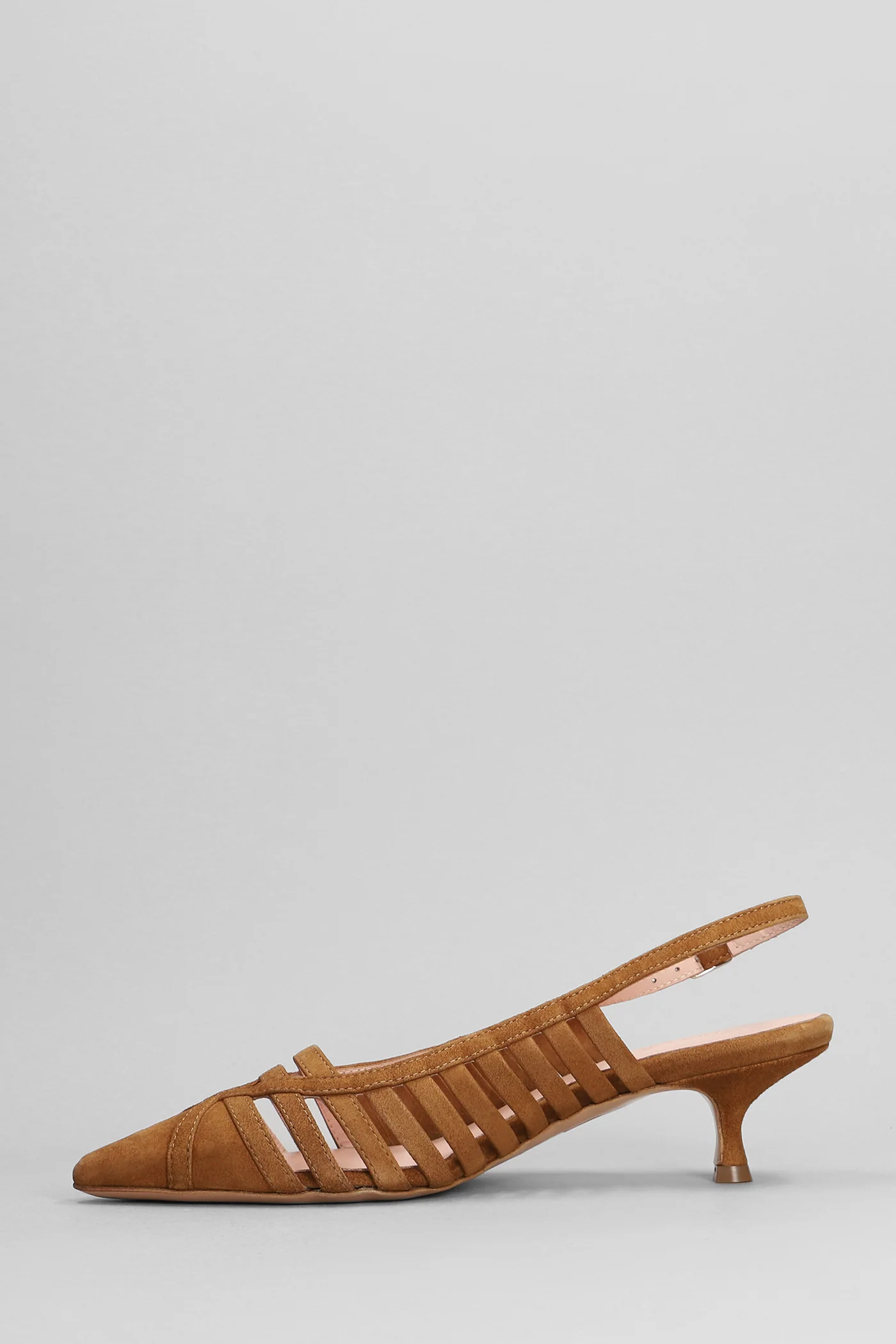 Pumps in leather color suede - Image 3