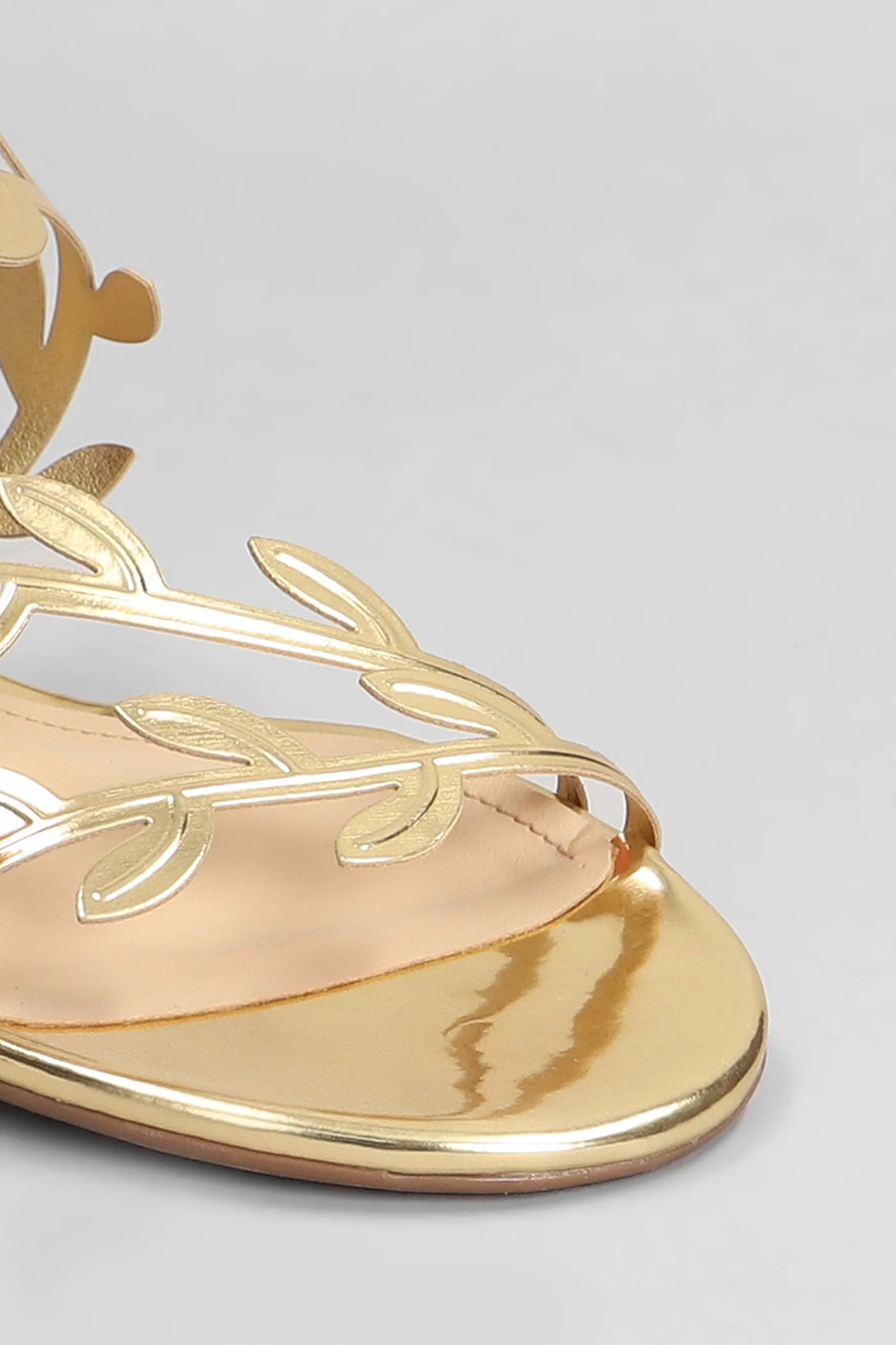 Flats in gold leather - Image 5