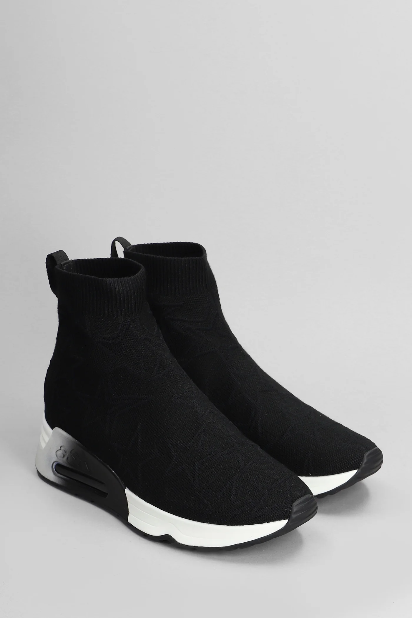 Lab Star Sneakers in black fabric - Image 2