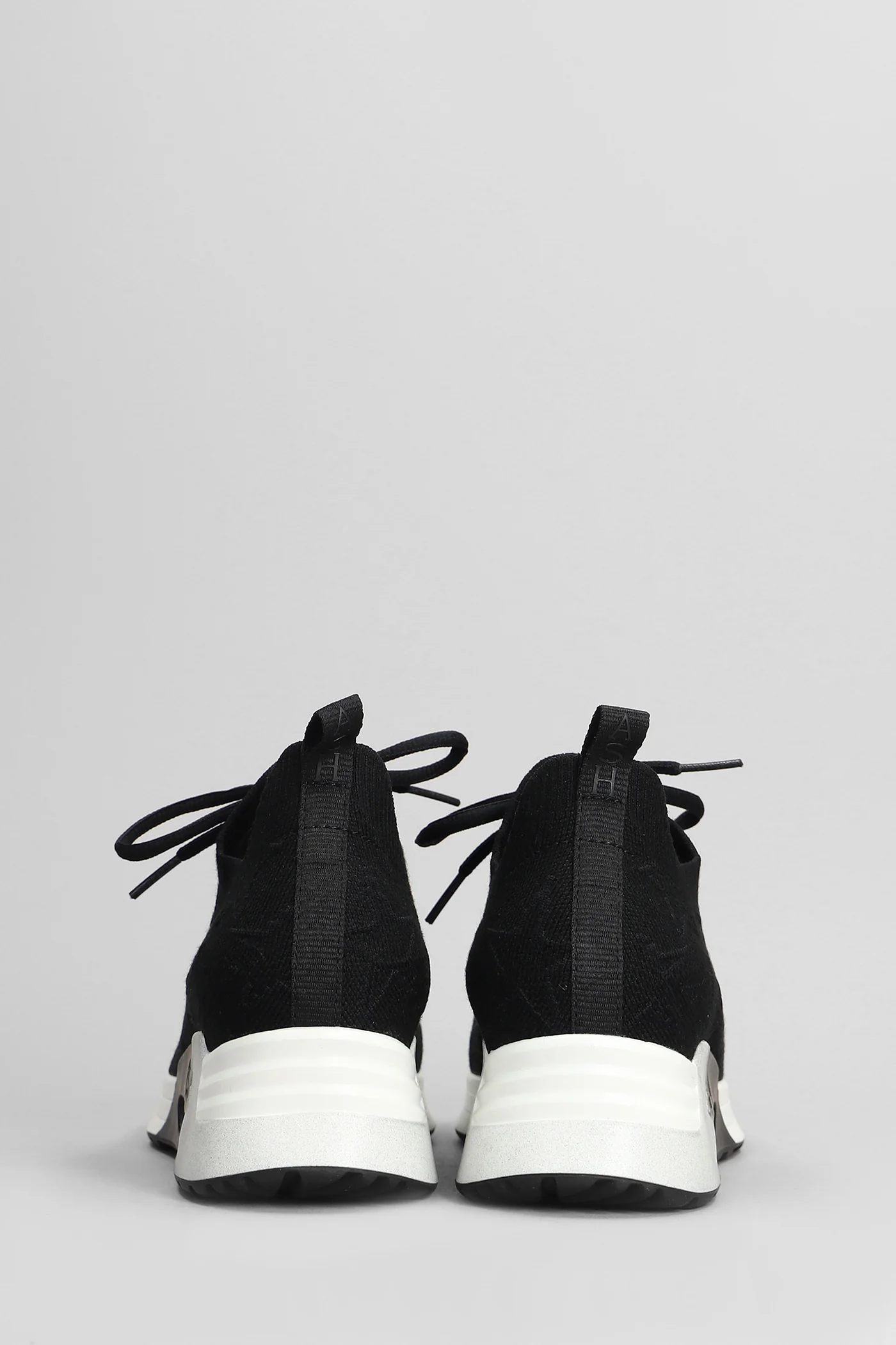 Lucky Star Sneakers in black fabric - Image 4