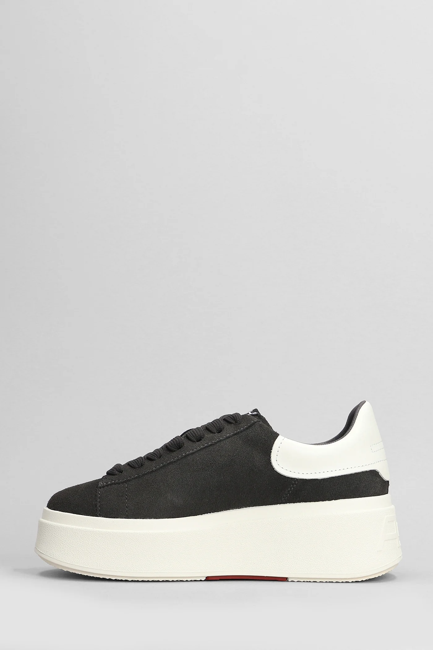 Moby Sneakers in black suede - Image 3
