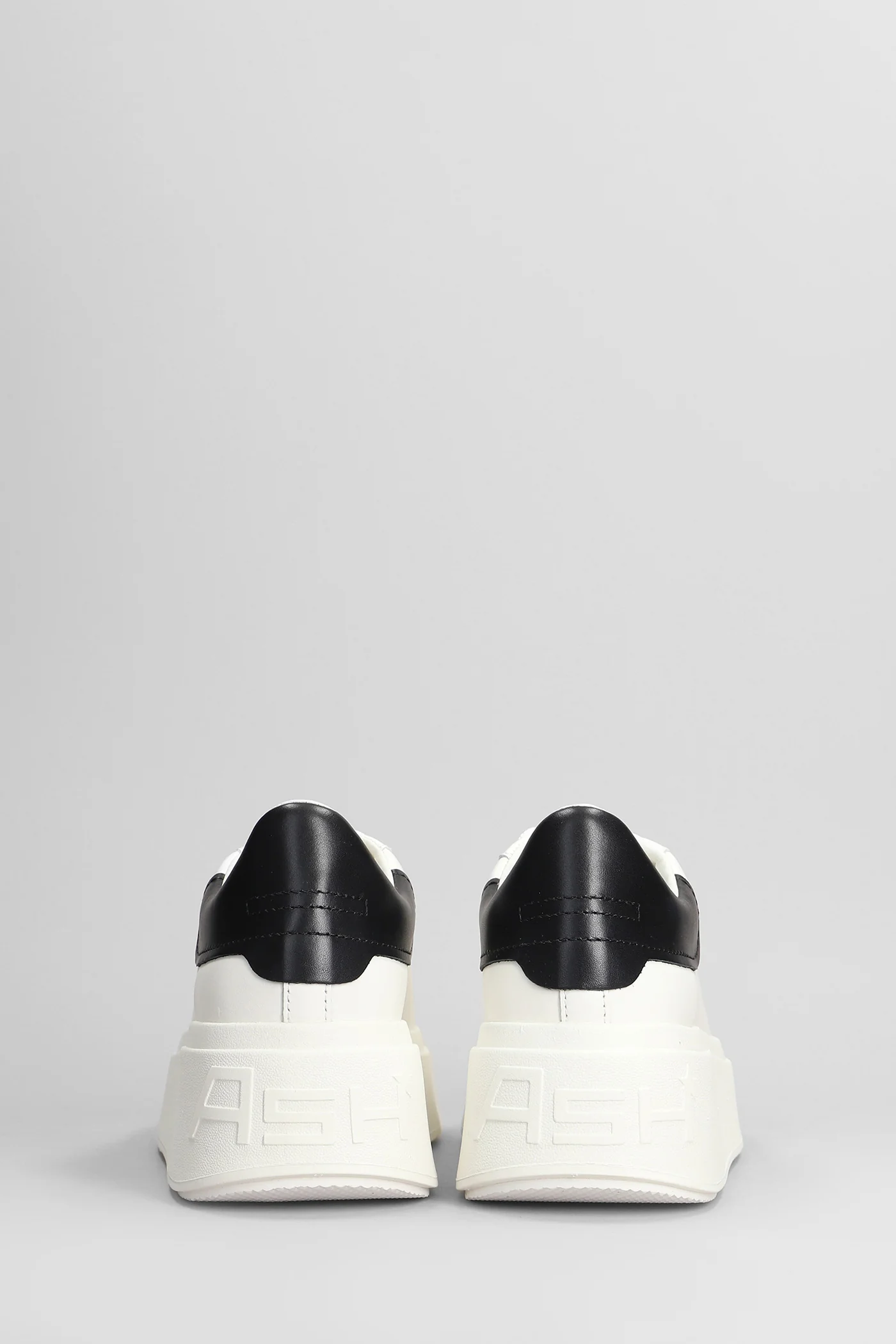 Moby Sneakers in white leather - Image 4