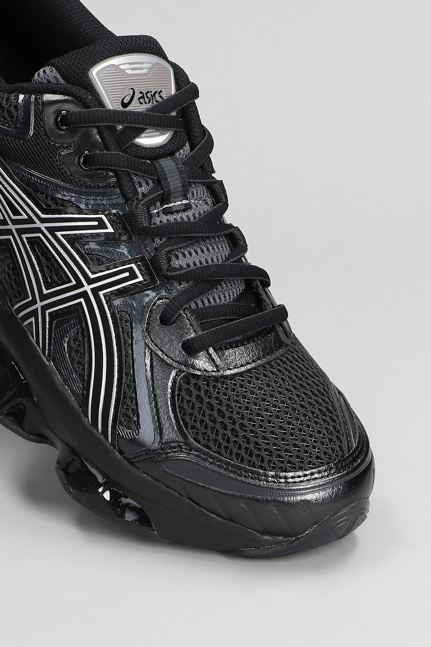Gel-Quantum Kinetic Sneakers in black leather and fabric - Image 5