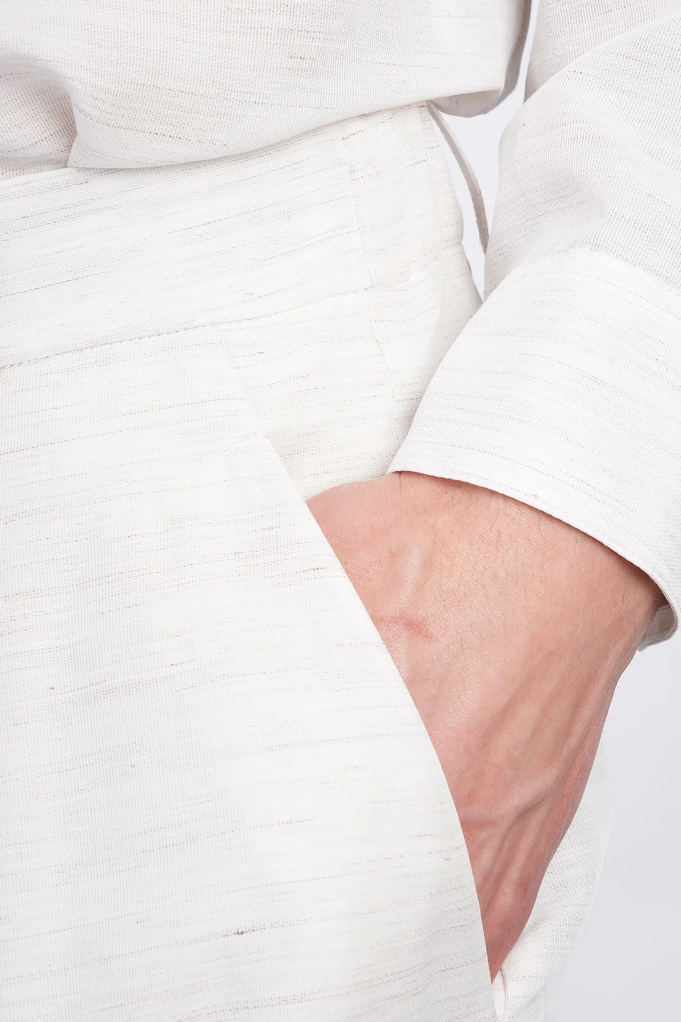 Pants in white linen - Image 5