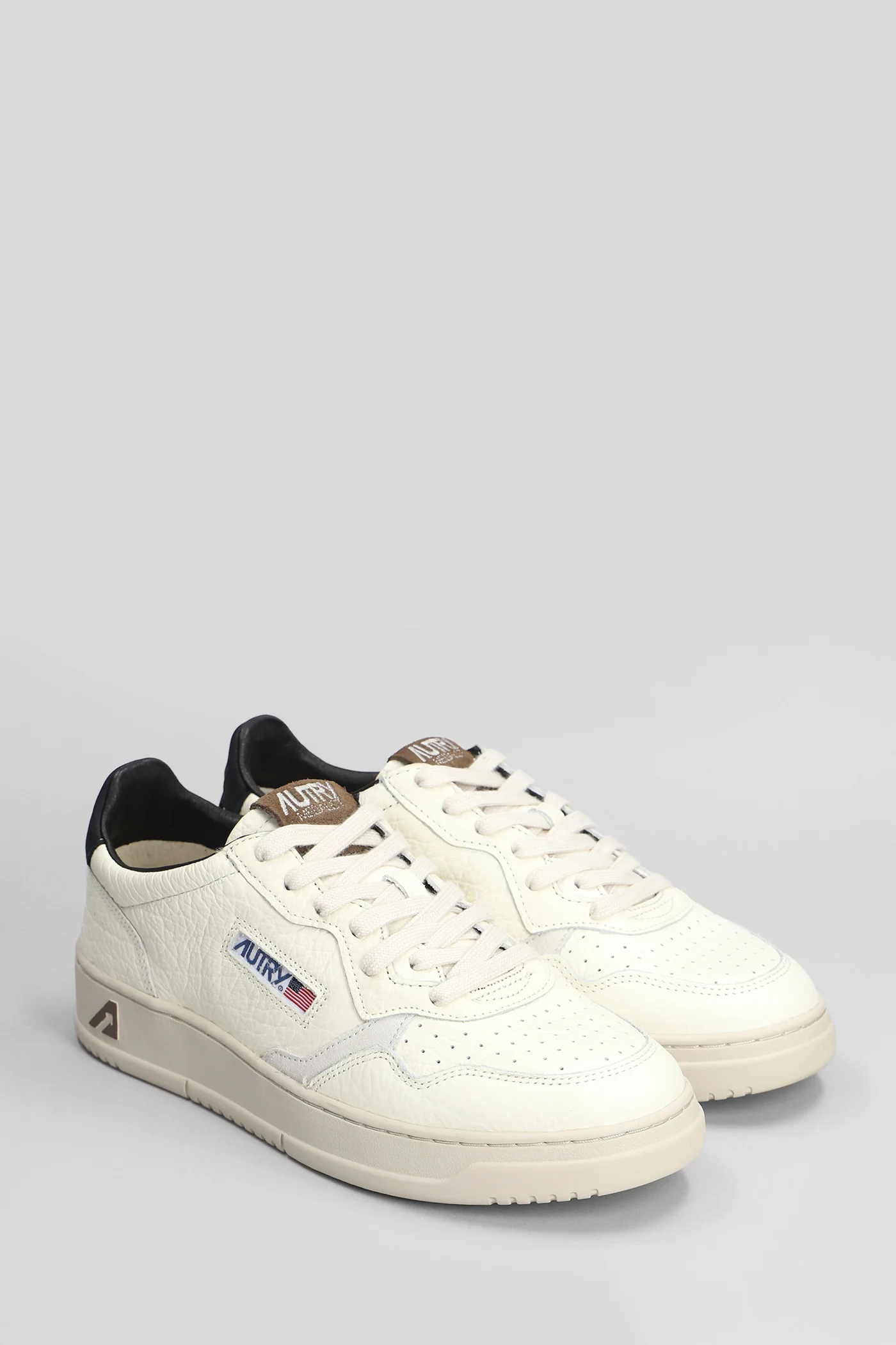 Medalist Low Sneakers in white leather - Image 2