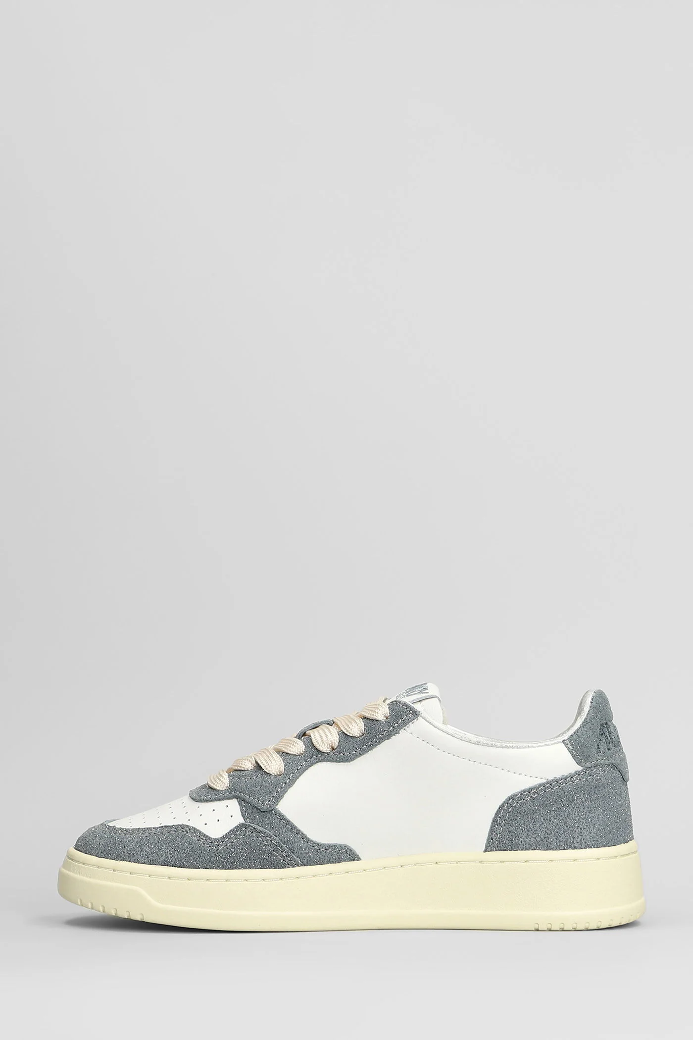 Medalist Low Sneakers in white leather - Image 3