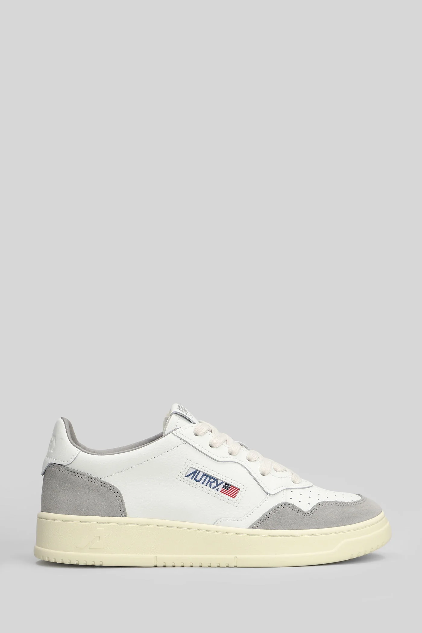 Medalist low Sneakers in white suede and leather