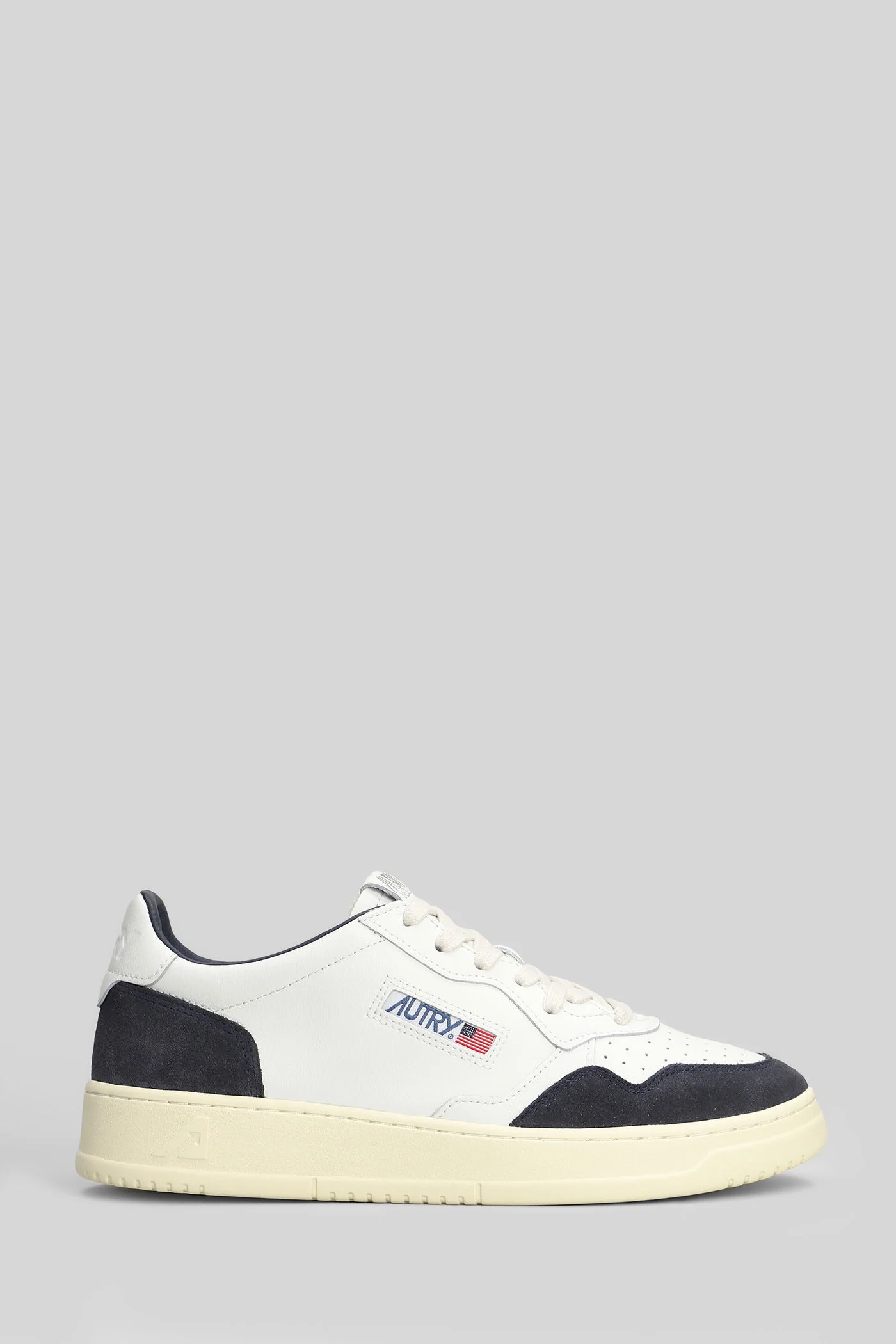 Medalist low Sneakers in white suede and leather
