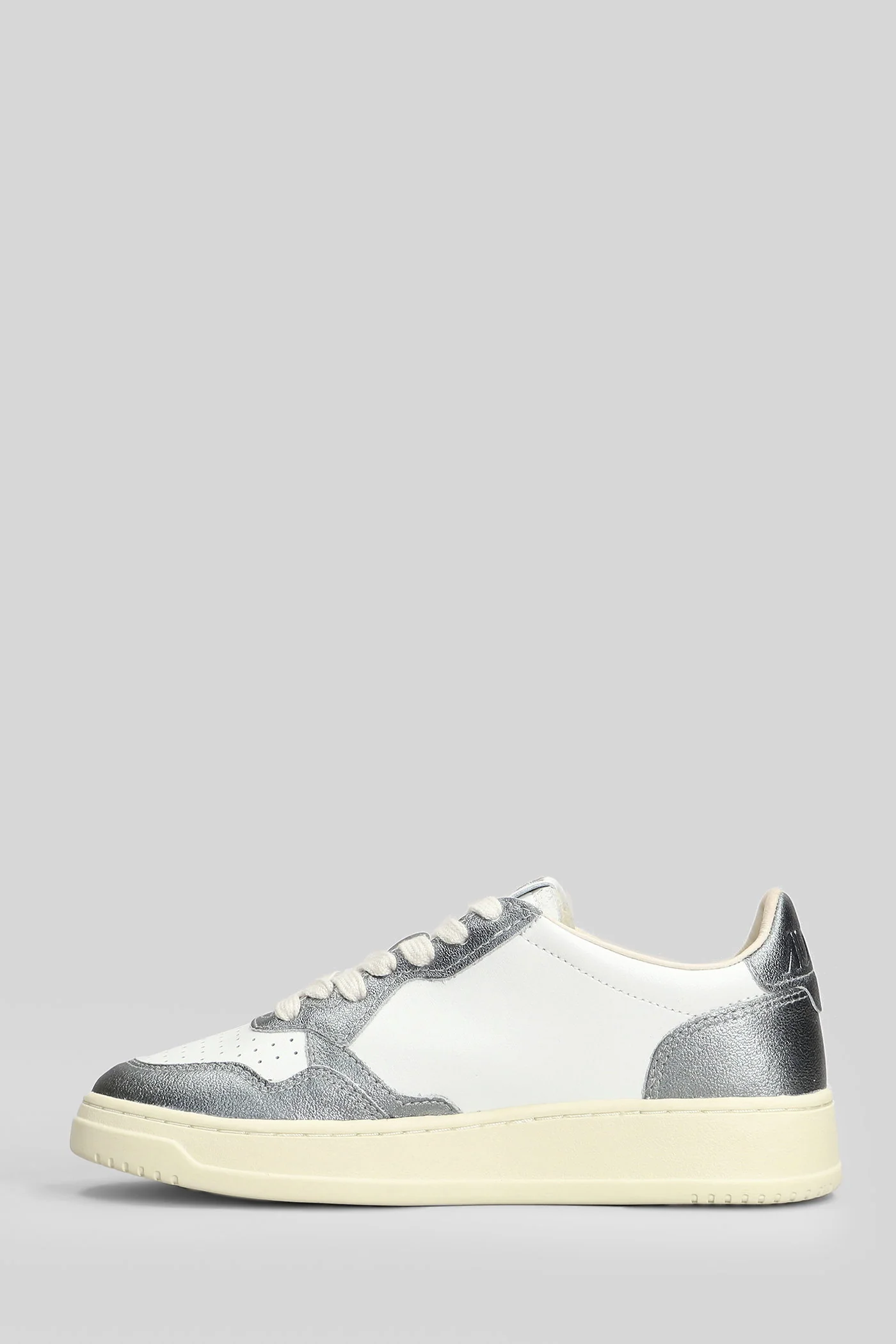 Medalist Sneakers in silver leather - Image 3