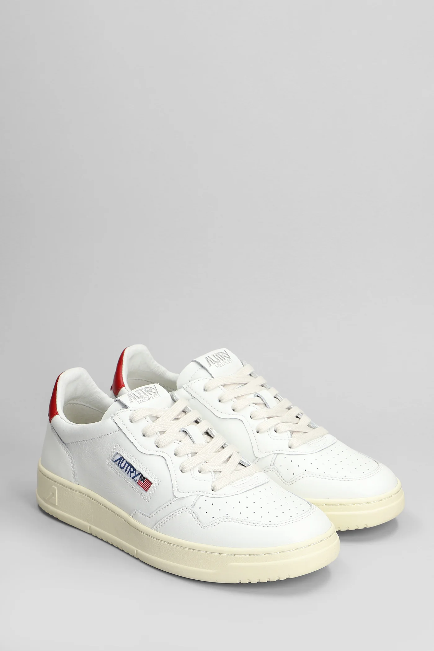 Medalist Sneakers in white leather - Image 2