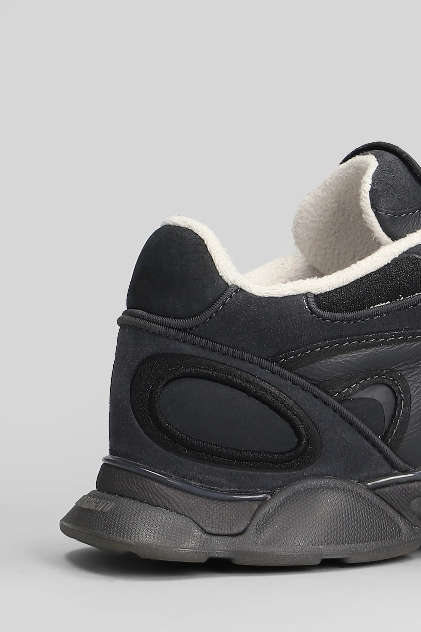 Eris Sneakers in black suede - Image 5