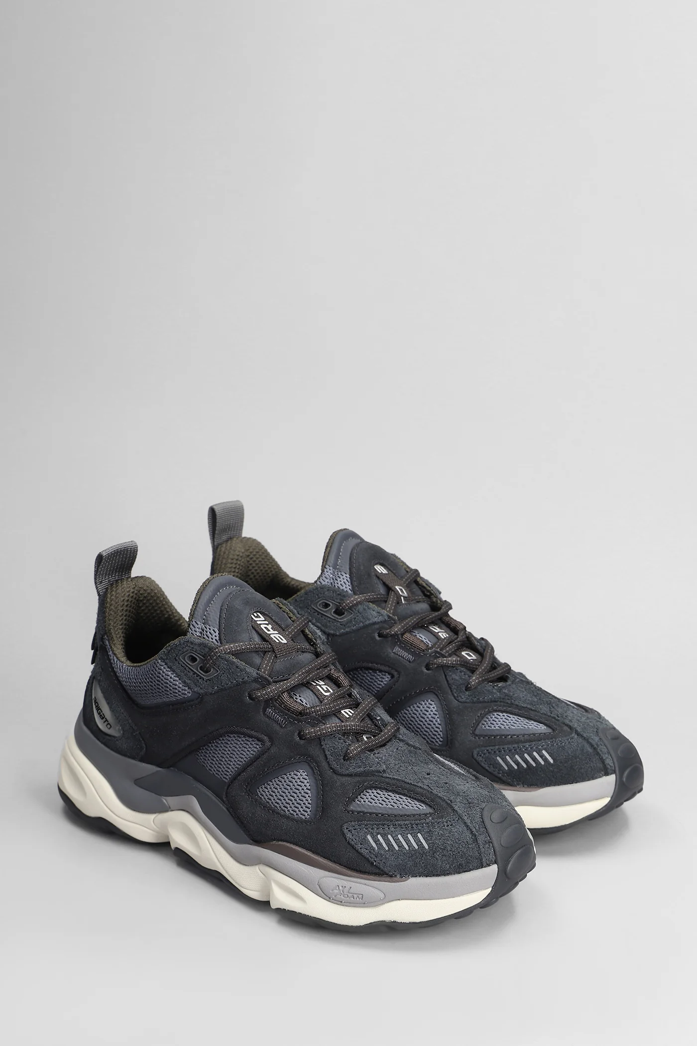 Satellite Runner Sneakers in blue suede - Image 2