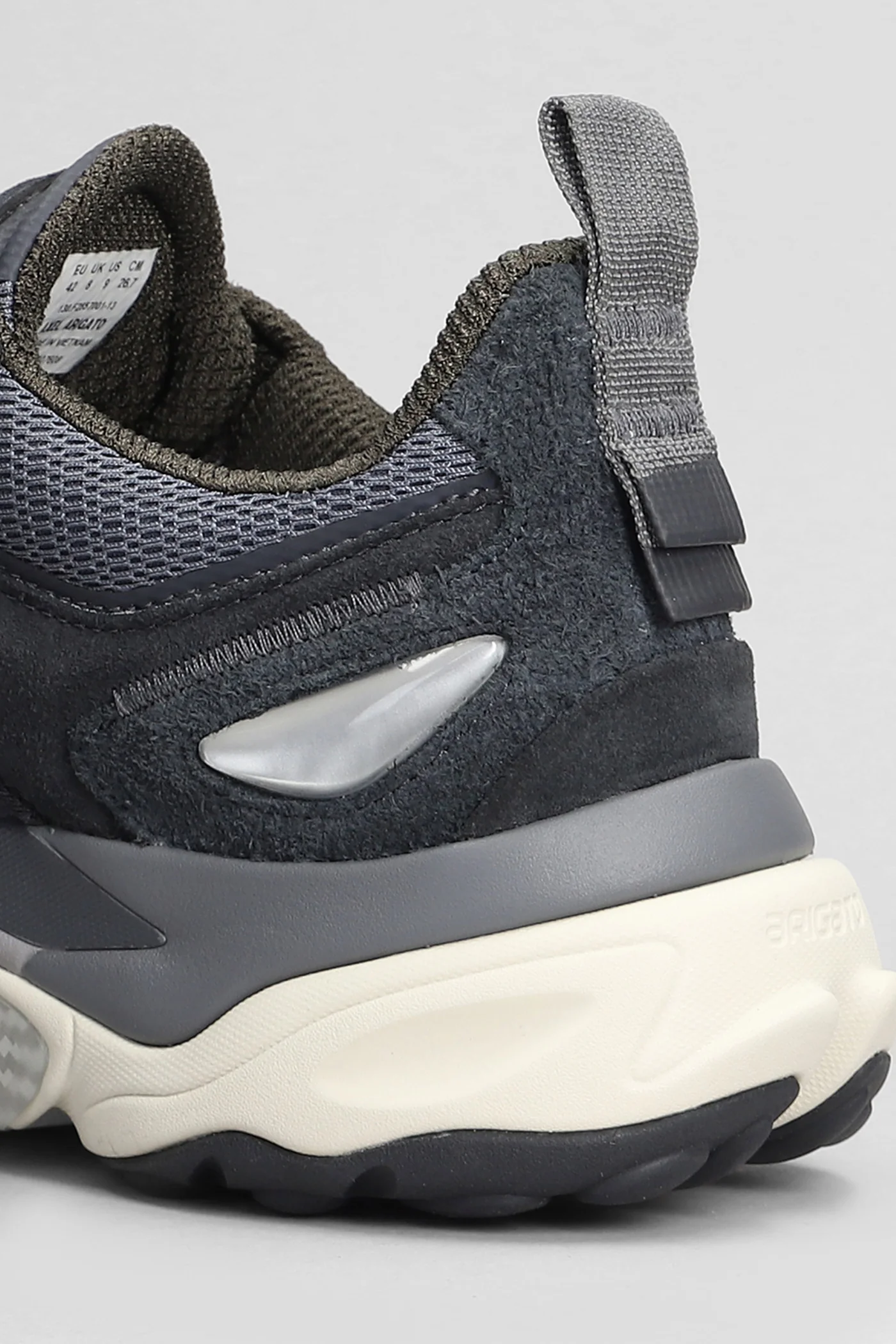 Satellite Runner Sneakers in blue suede - Image 5