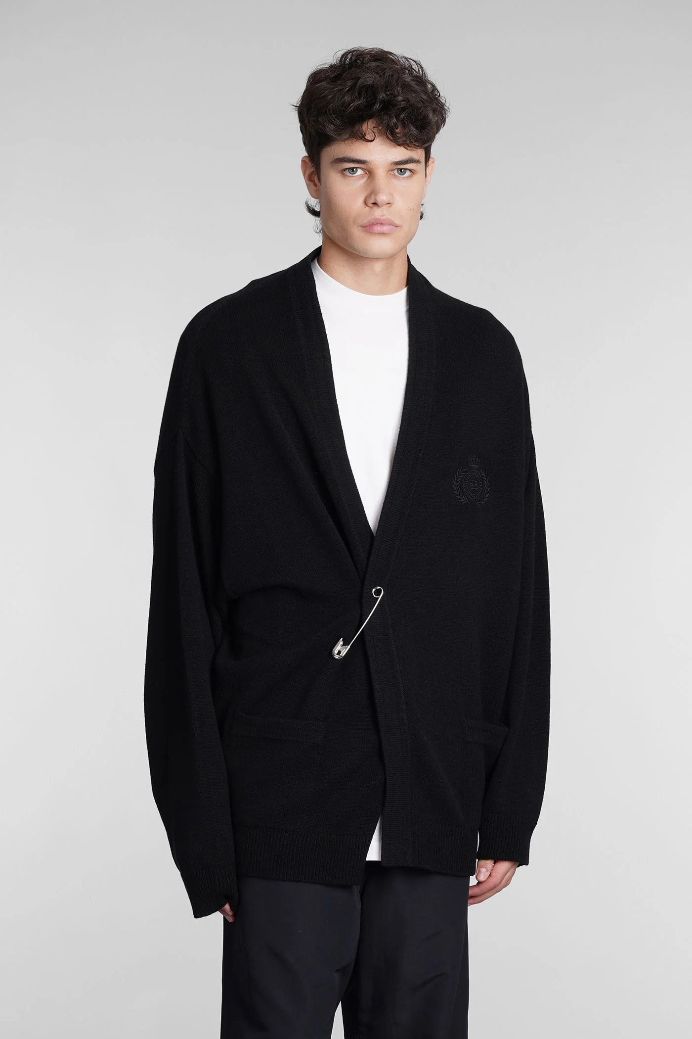 Cardigan in black cashmere