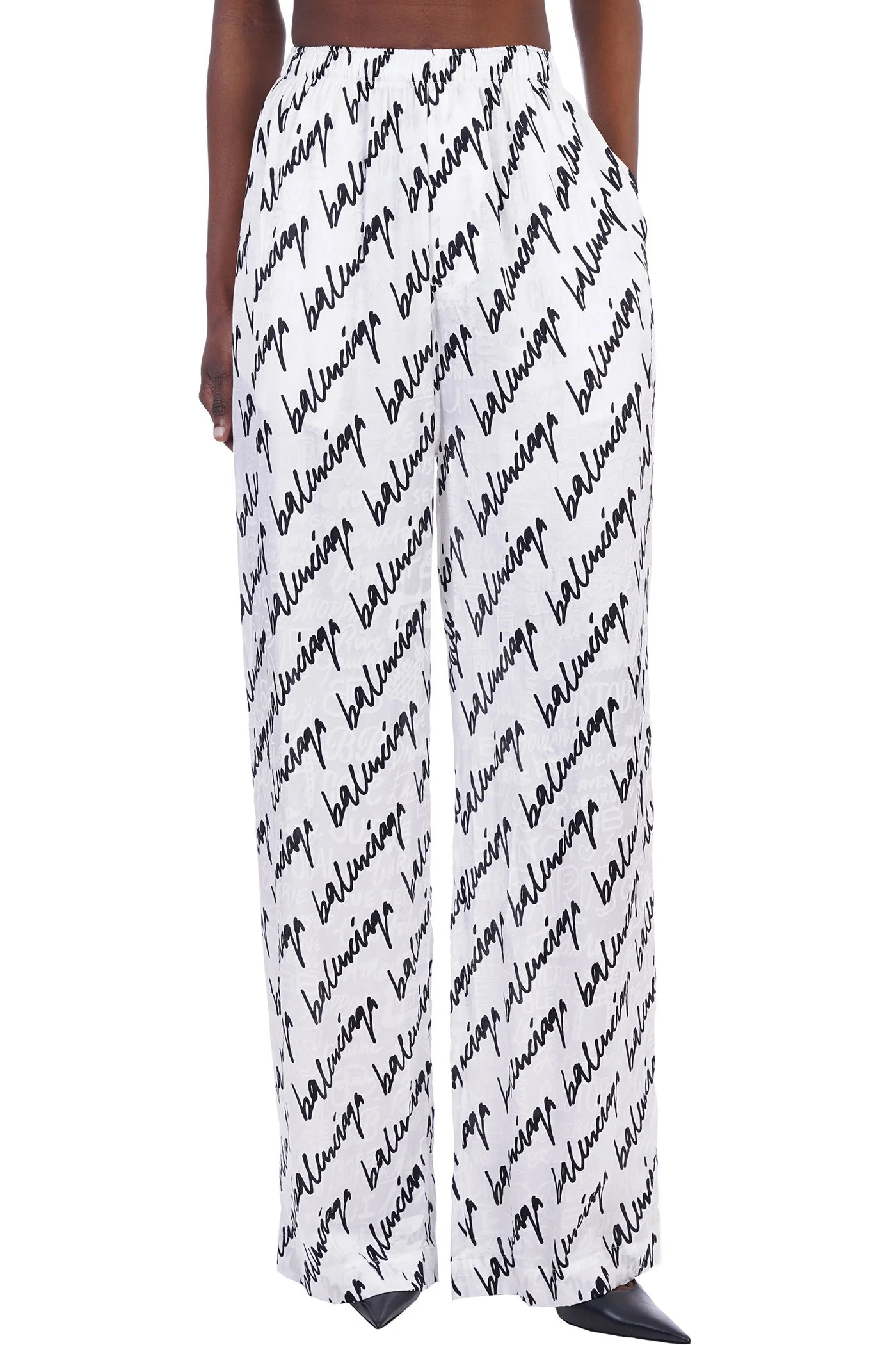 Pants in white silk