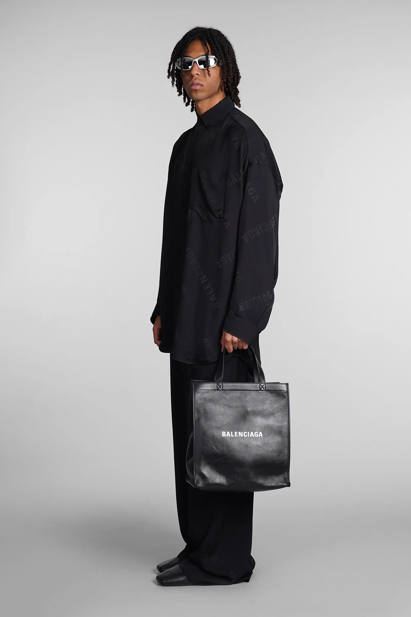 Shirt in black viscose - Image 2