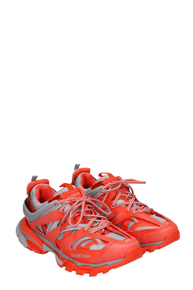 Sneakers in red leather - Image 2