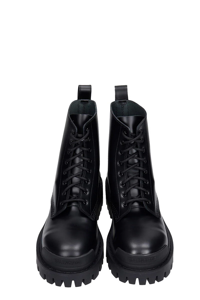 Strike Combat boots in black leather - Image 4